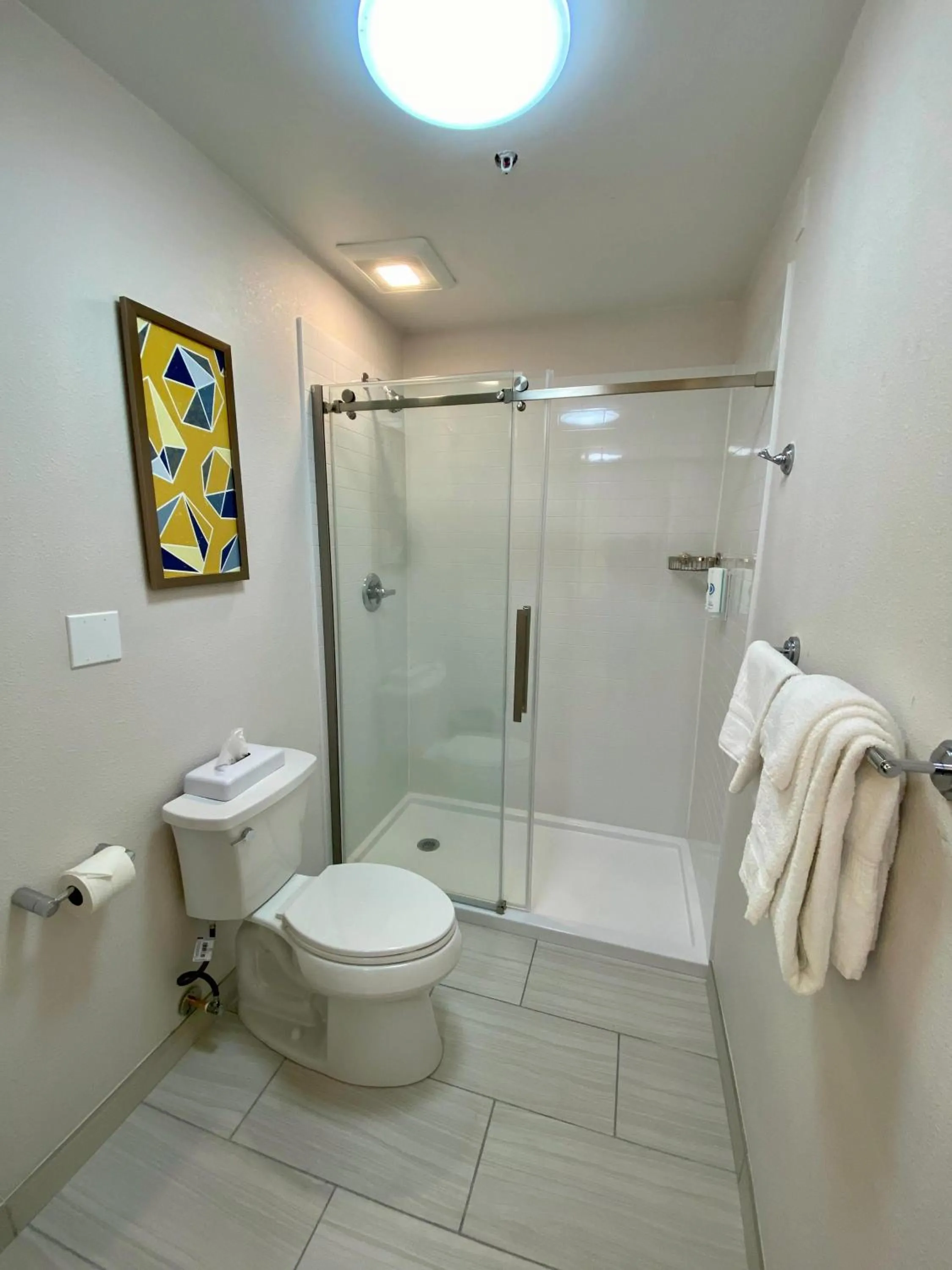 Bedroom in Comfort Inn Rutland - Killington