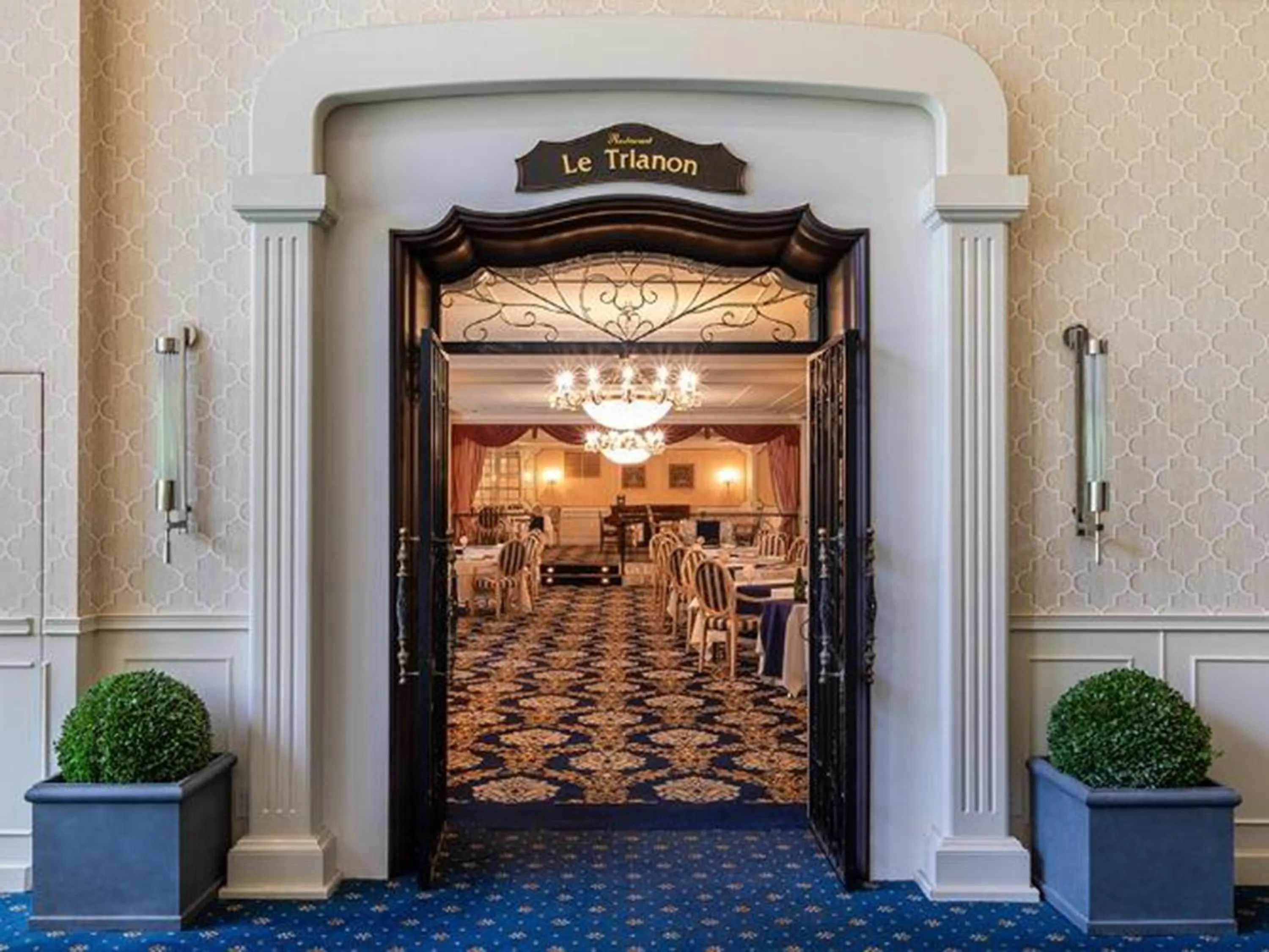 Restaurant/places to eat in Grand Prince Hotel Takanawa