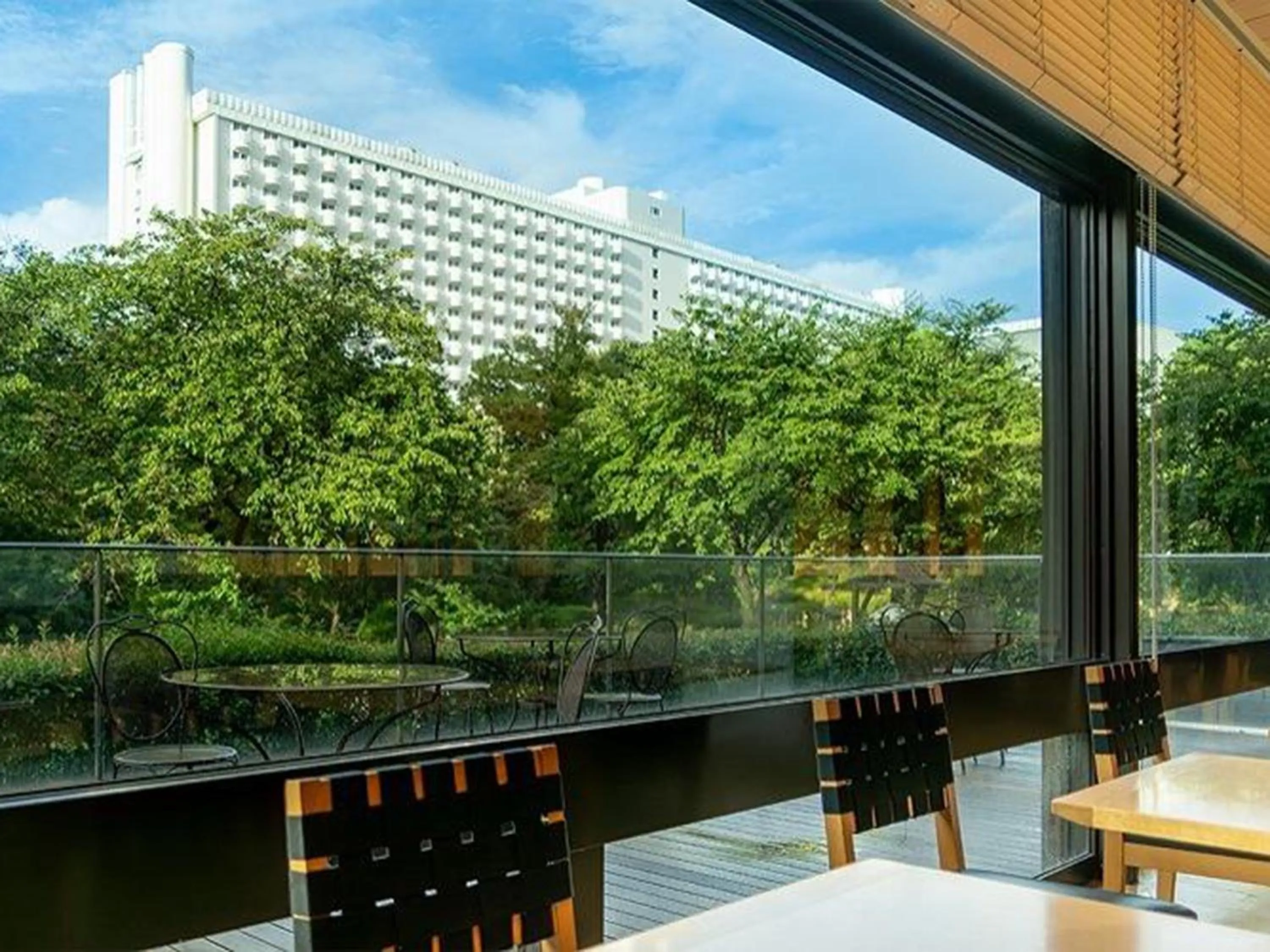 Restaurant/places to eat in Grand Prince Hotel Takanawa