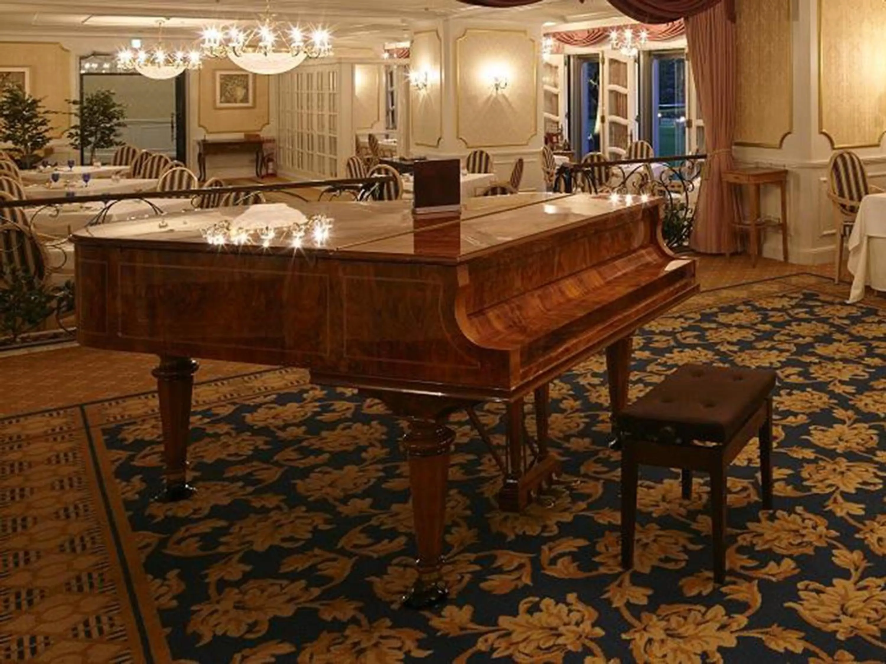 Restaurant/places to eat in Grand Prince Hotel Takanawa