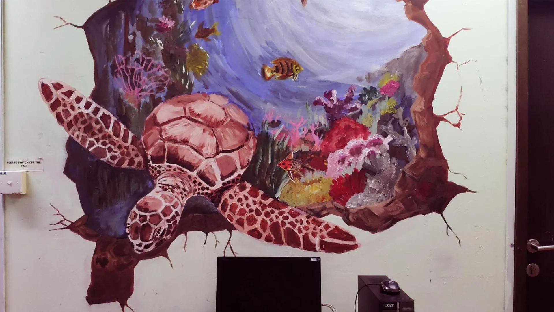 Decorative detail in Borneo Gaya Lodge