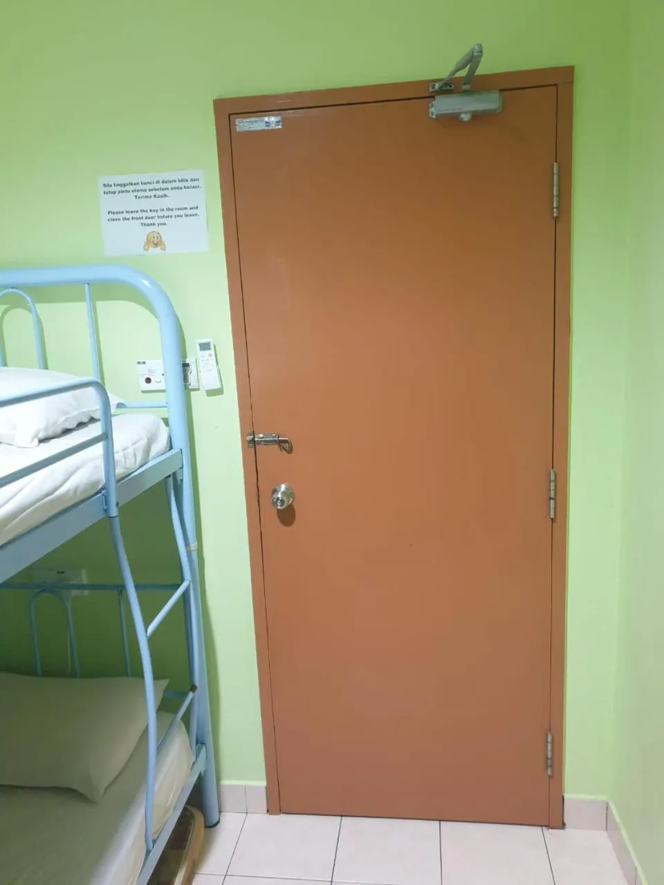 Bed in Borneo Gaya Lodge