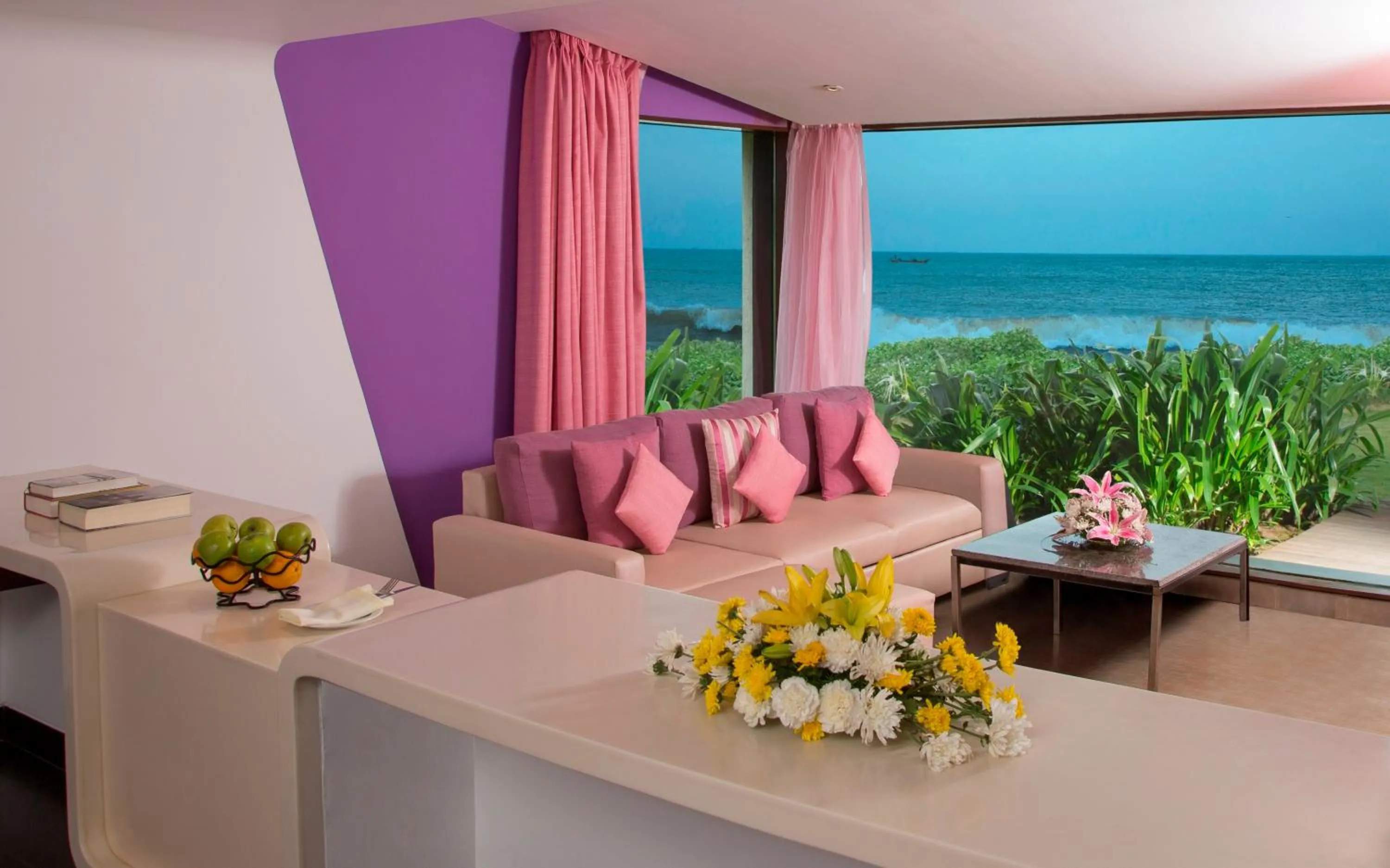 Living room in Radisson Blu Resort Temple Bay Mamallapuram