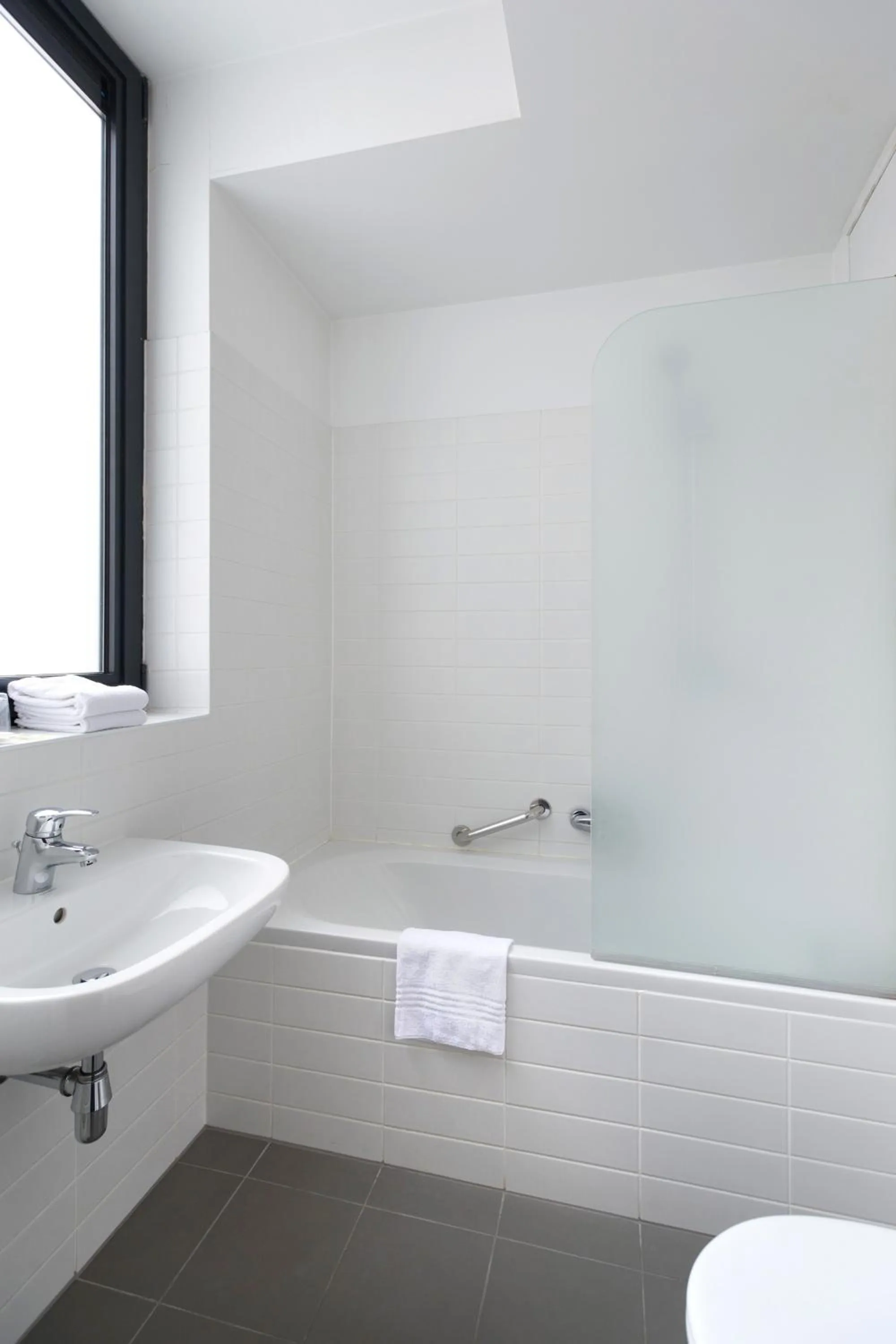 Bathroom in a&o Antwerpen Centraal