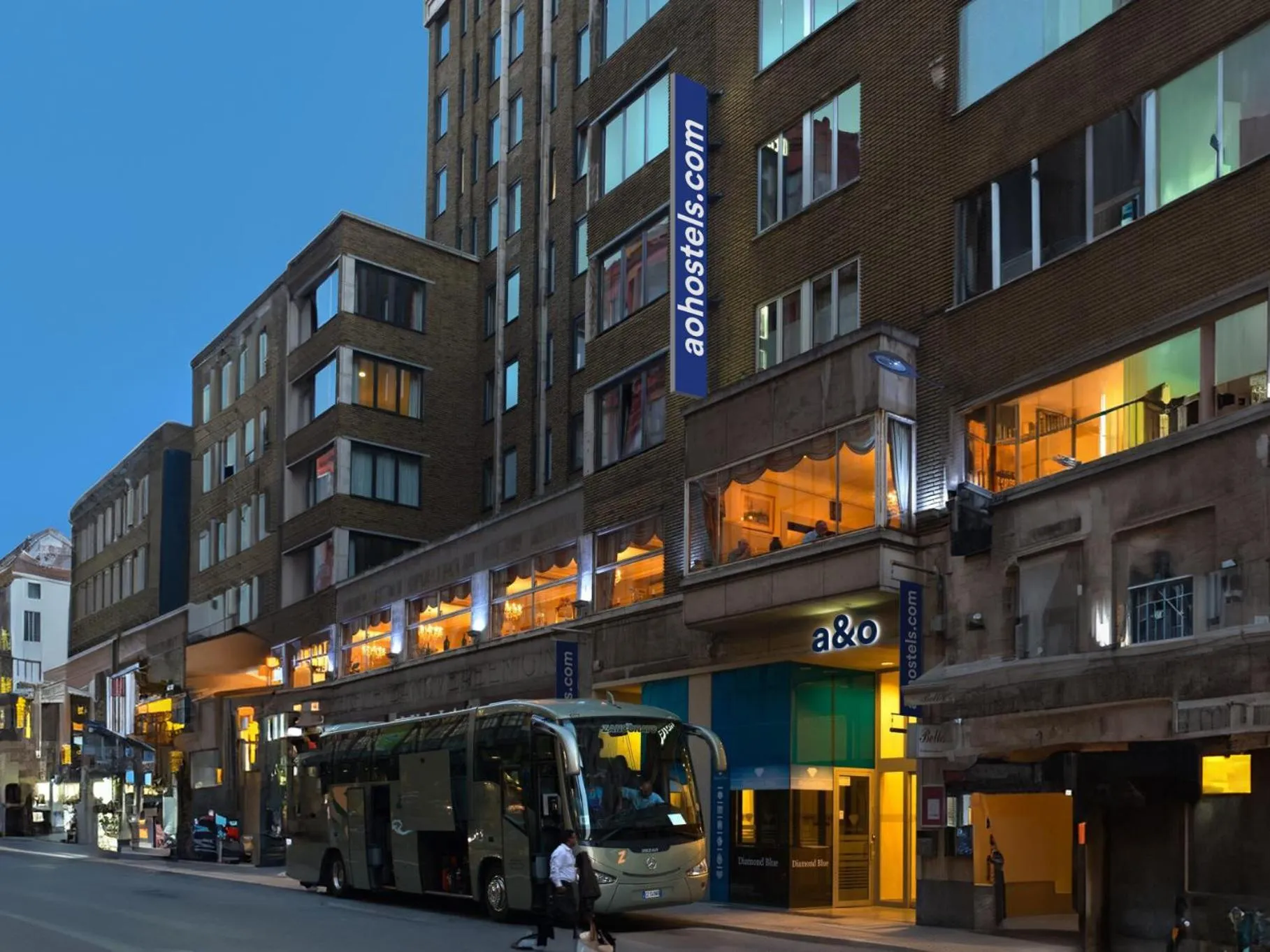 Facade/entrance in a&o Antwerpen Centraal