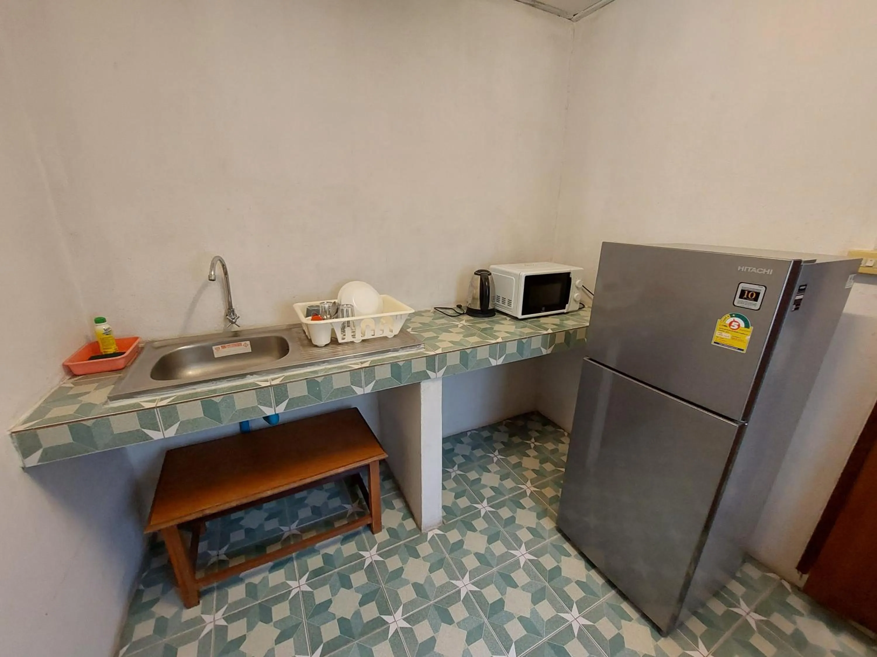 Kitchen or kitchenette in Fullmoon House Samui