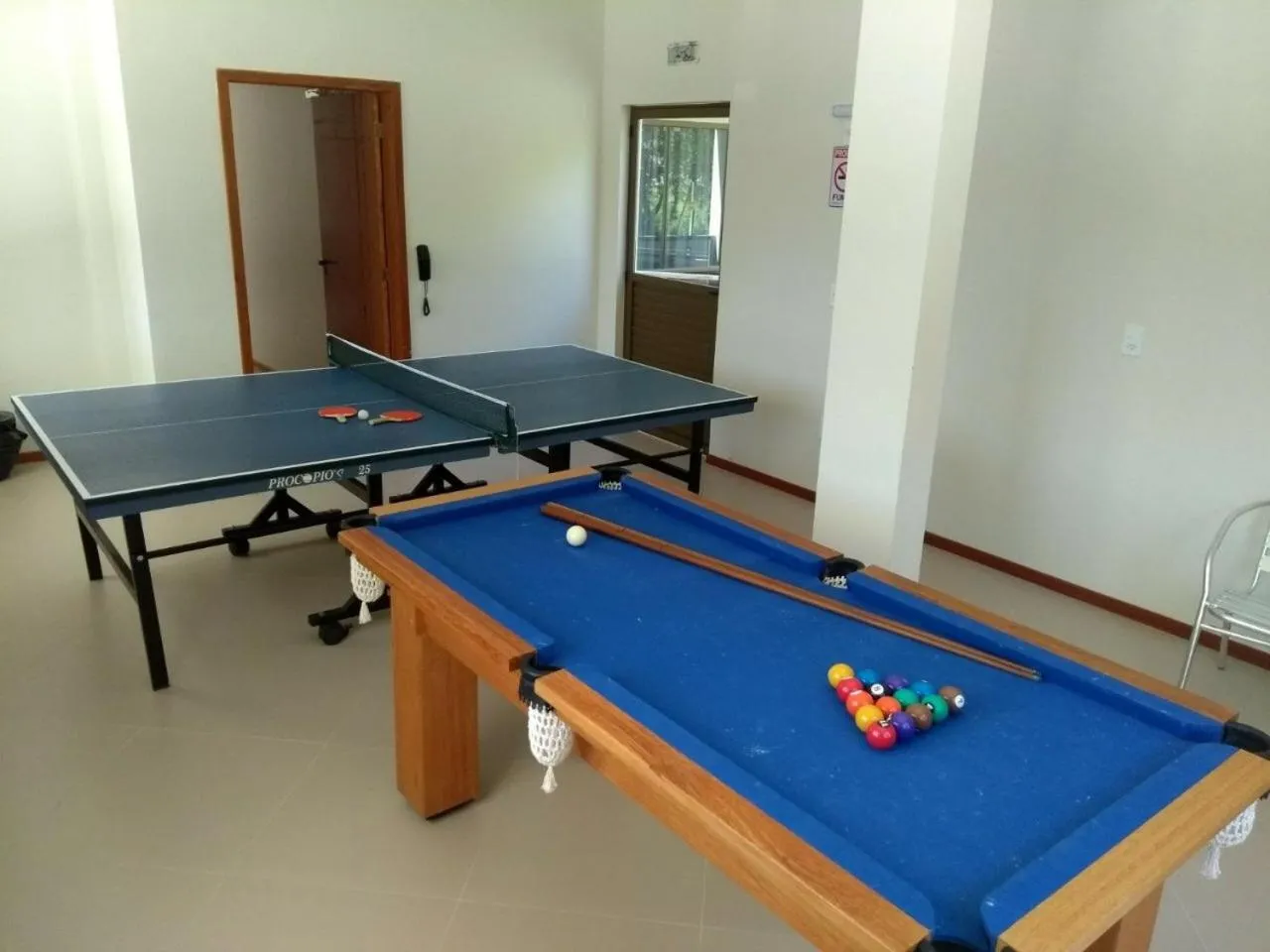 Game Room in Canto dos Pássaros Flat - Canasvieiras