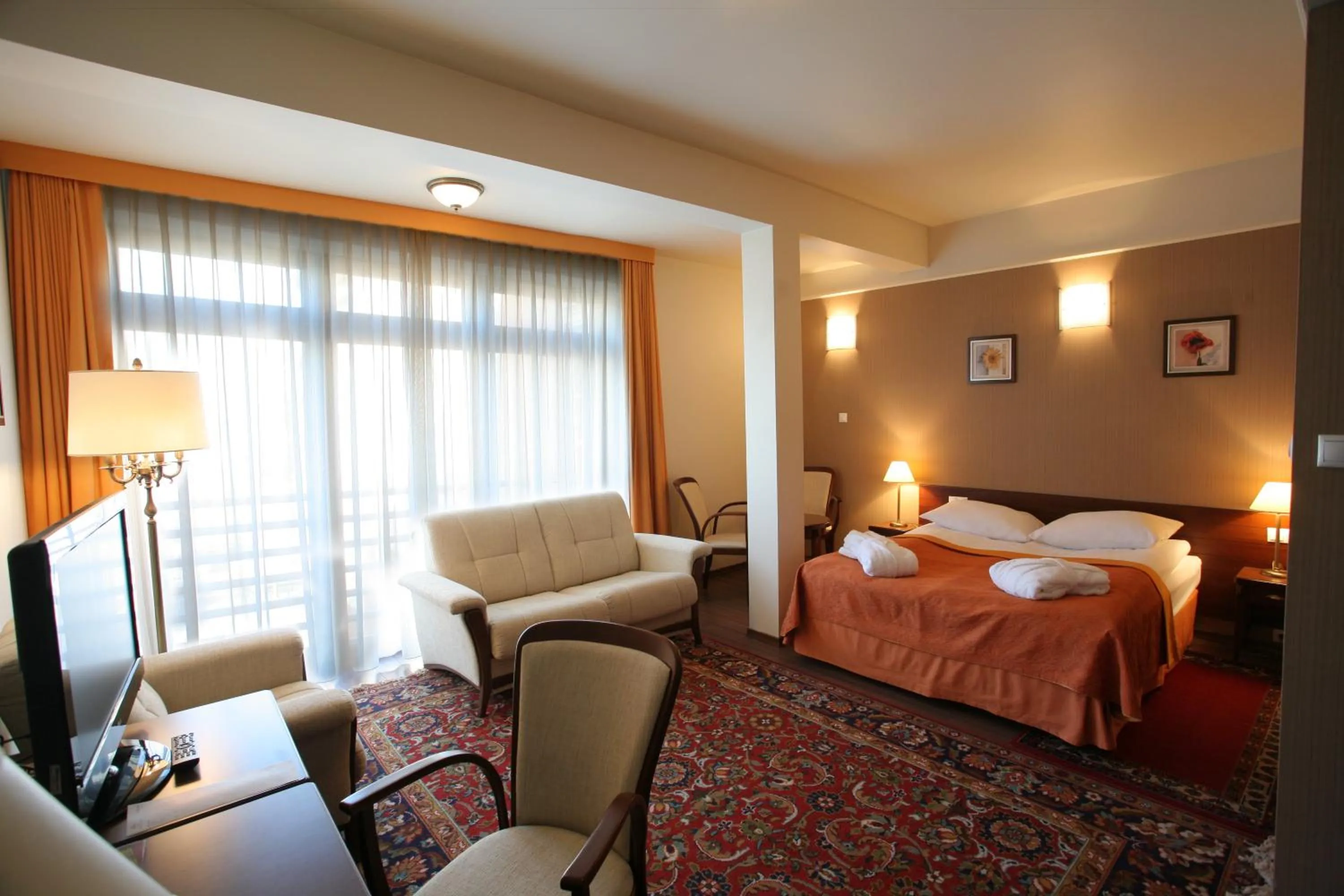 Photo of the whole room, Bed in Hotel Słoneczny Młyn