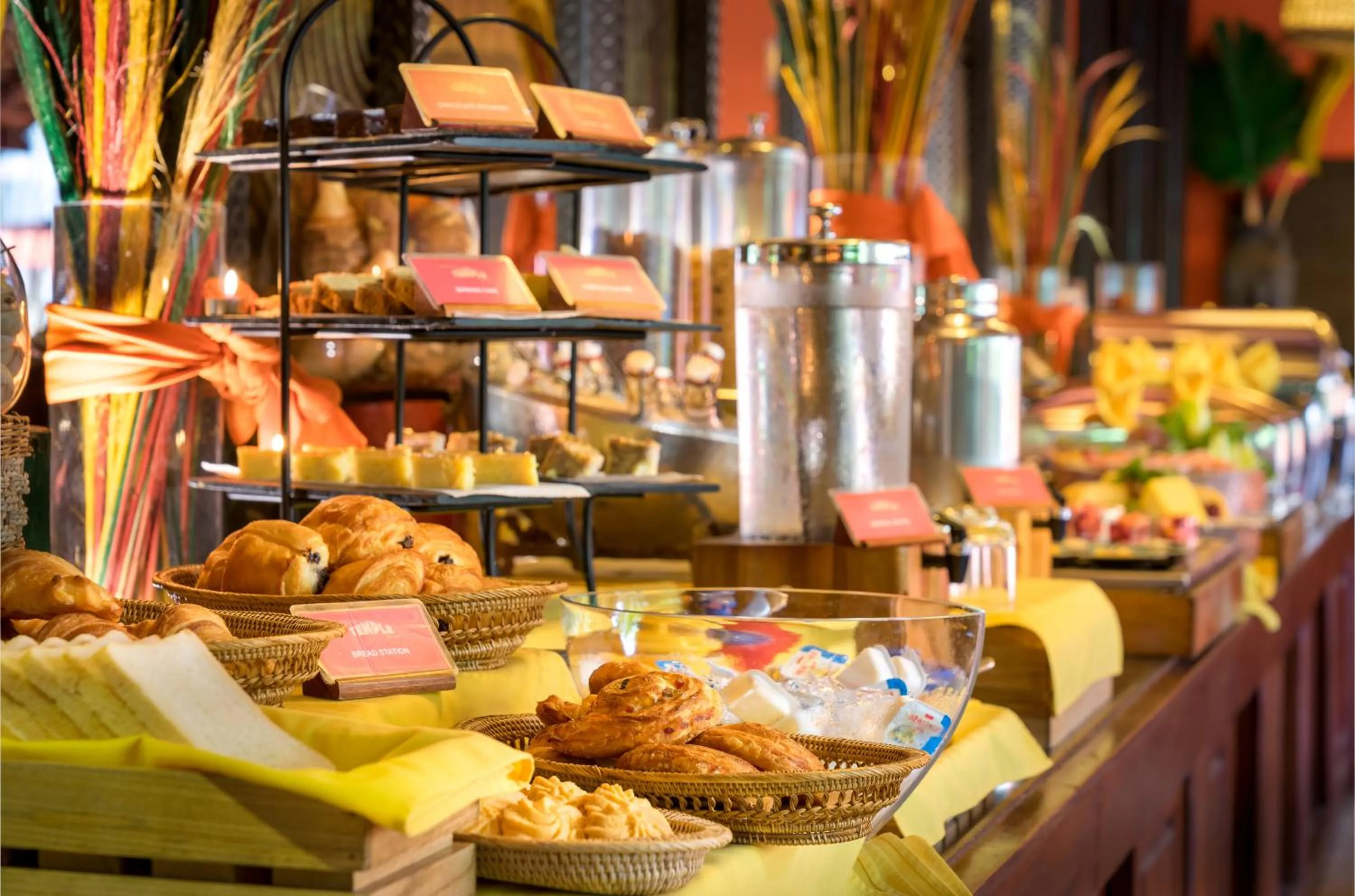 Buffet breakfast in Golden Temple Hotel