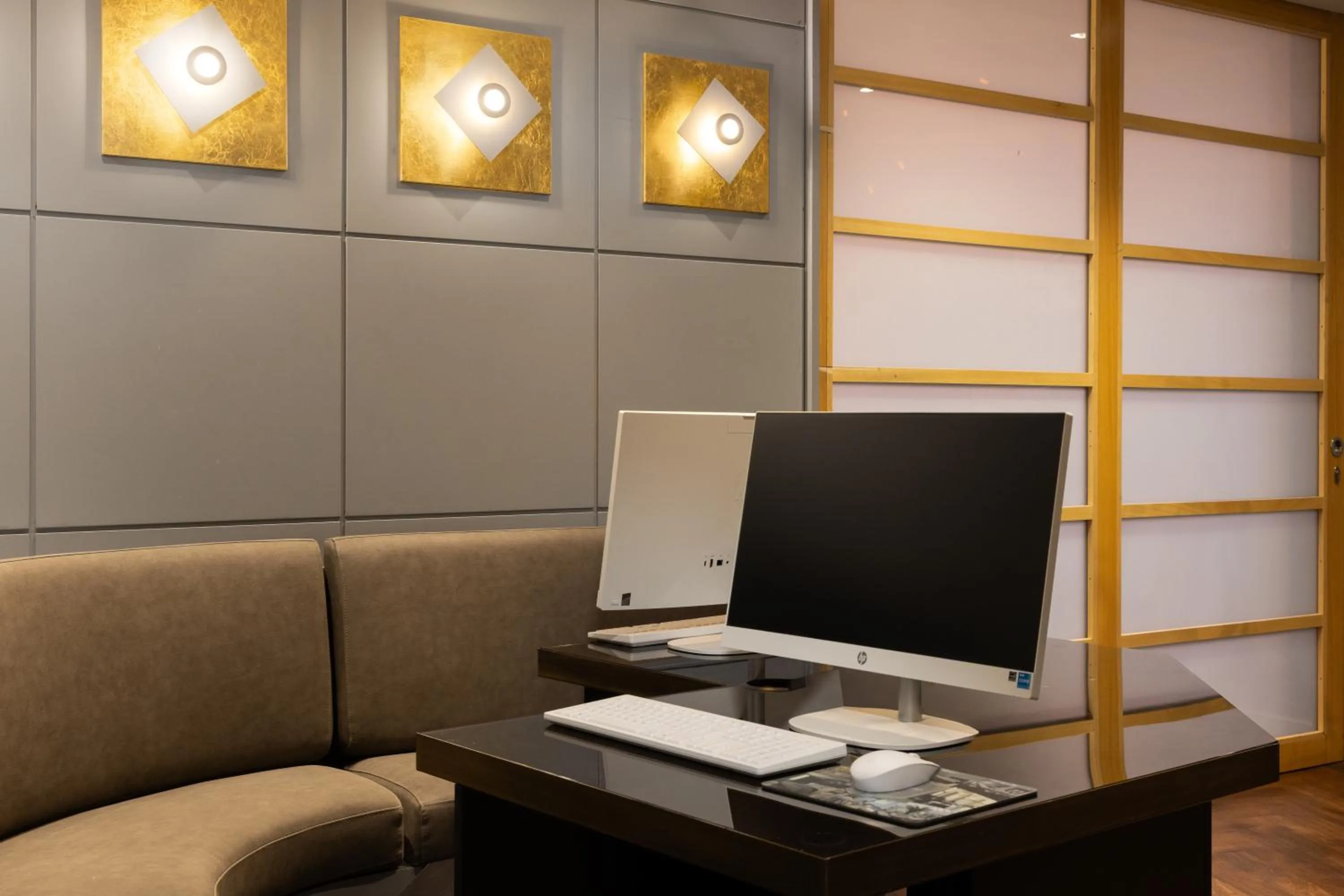 Holiday Inn Milan Garibaldi Station by IHG