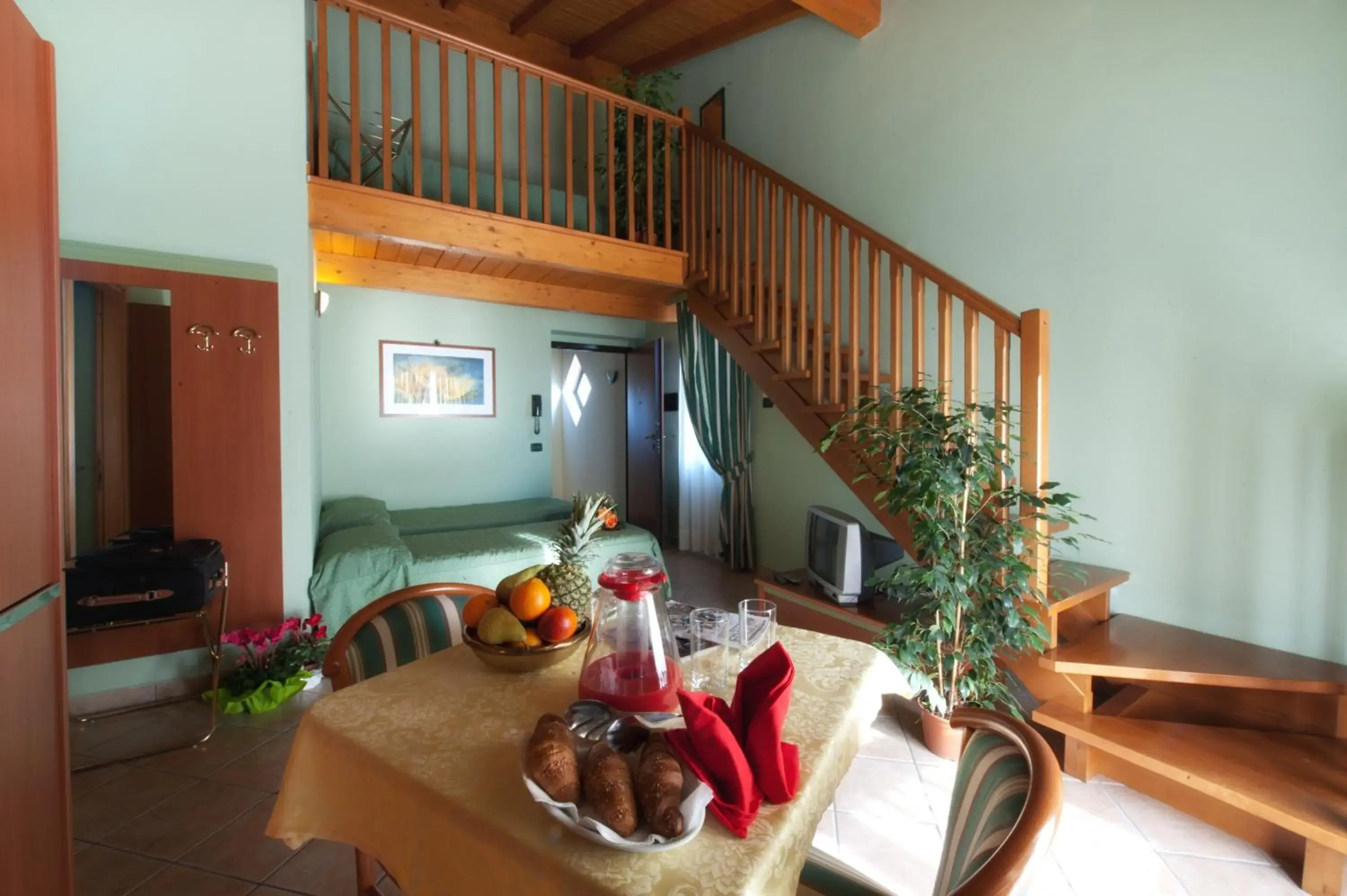 Suite (5 Adults) in Villa Giglio Suite (5 Adults) in Villa Giglio