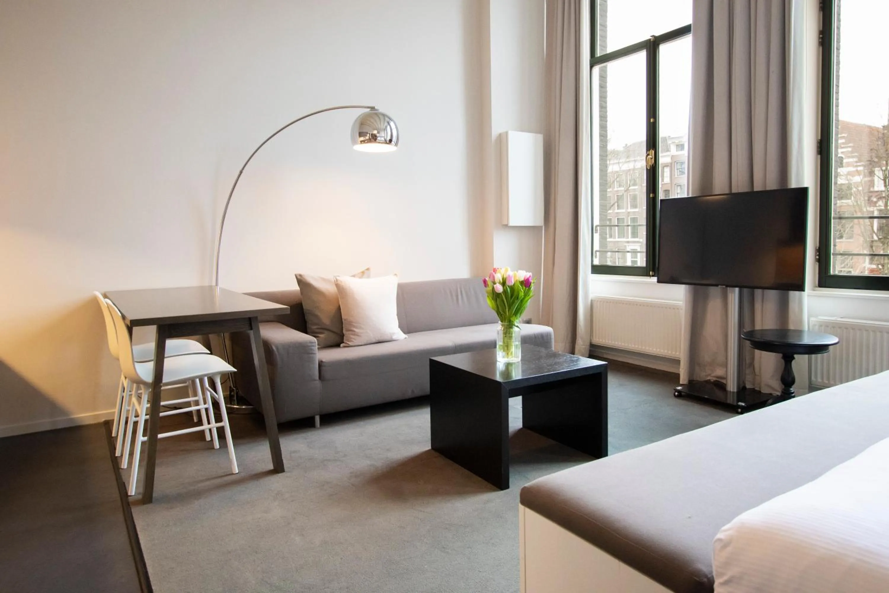 Seating area, Bed in Hapimag Apartments Amsterdam