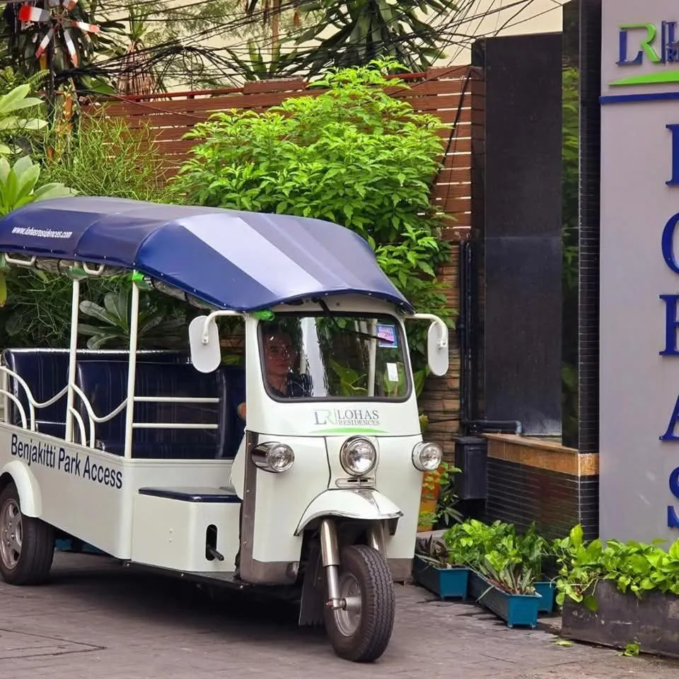 shuttle in Lohas Residences Sukhumvit 2