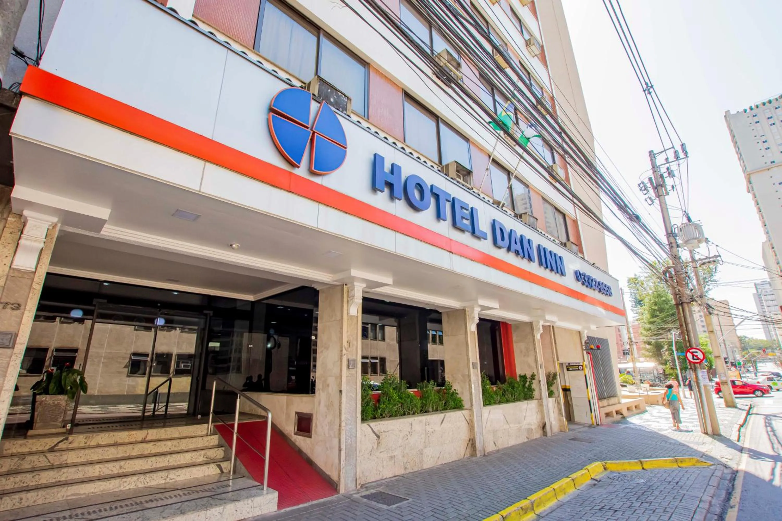 Facade/entrance in Hotel Dan Inn Curitiba Centro By Nacional Inn