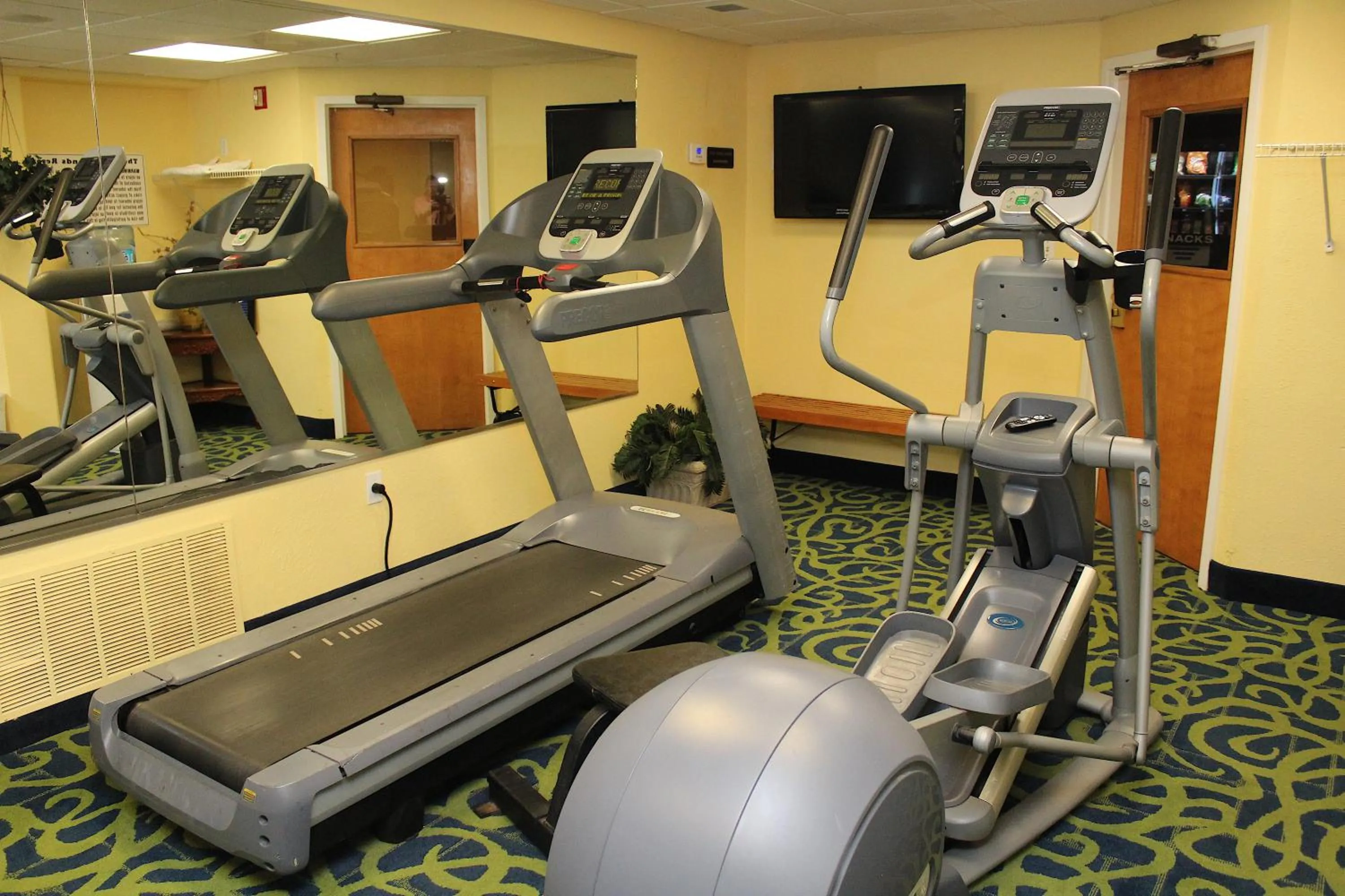 Fitness centre/facilities in Ocean Sands Resort, Oceanfront, Virginia Beach by Vacatia