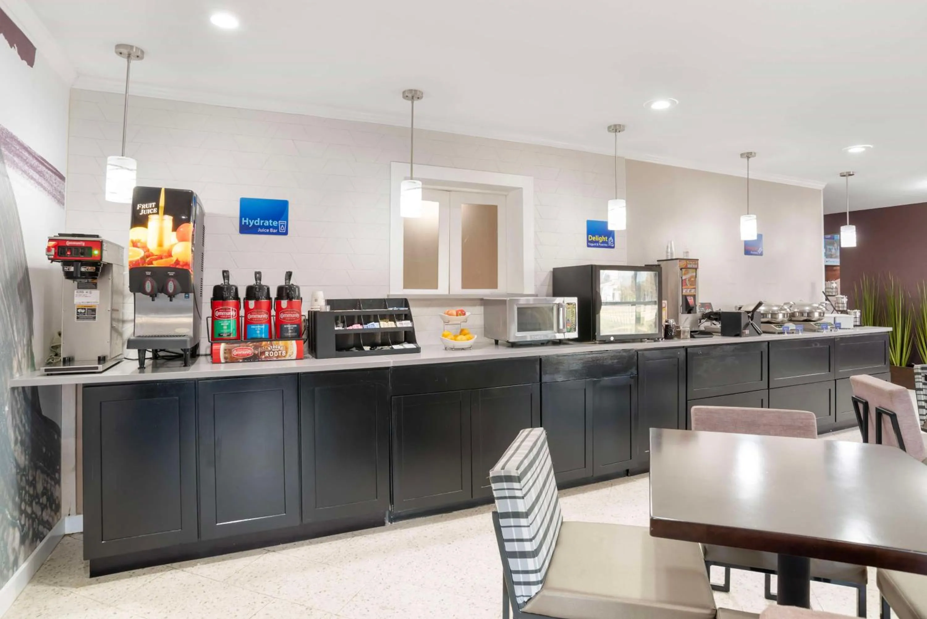 Breakfast in Best Western Bayou Inn