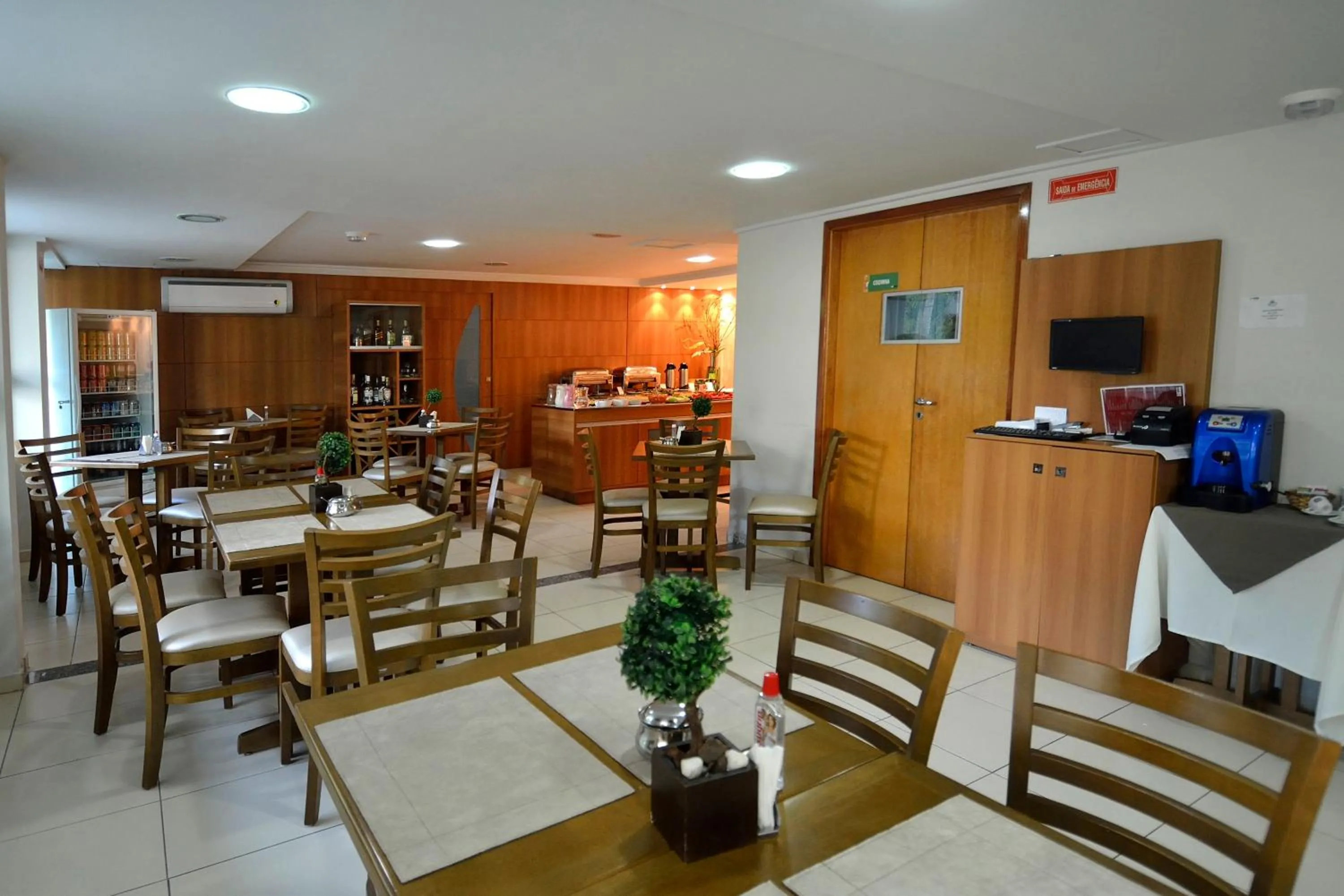 Restaurant/places to eat in Nord Easy Green Sunset