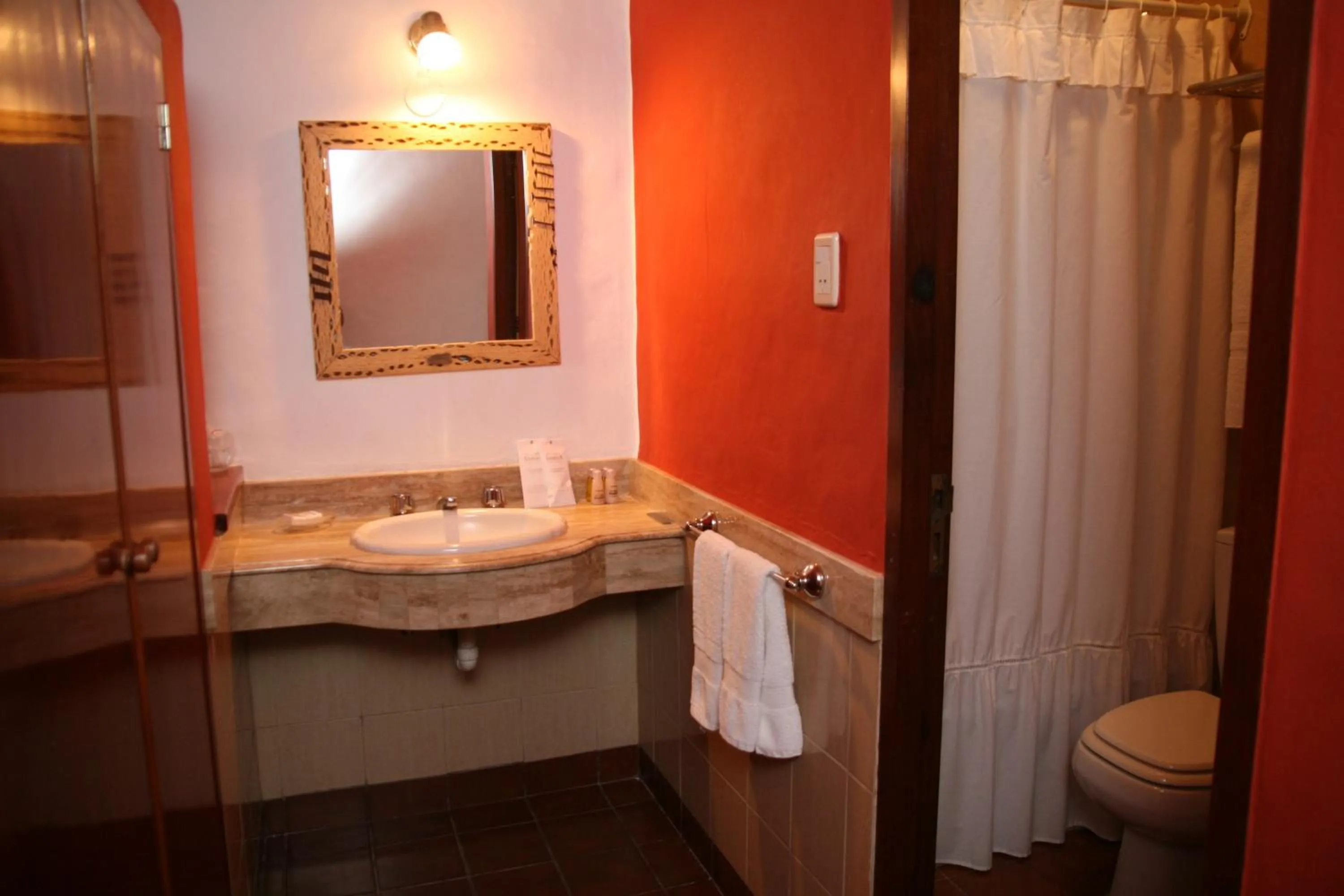 Bathroom in Hostería Lunahuana