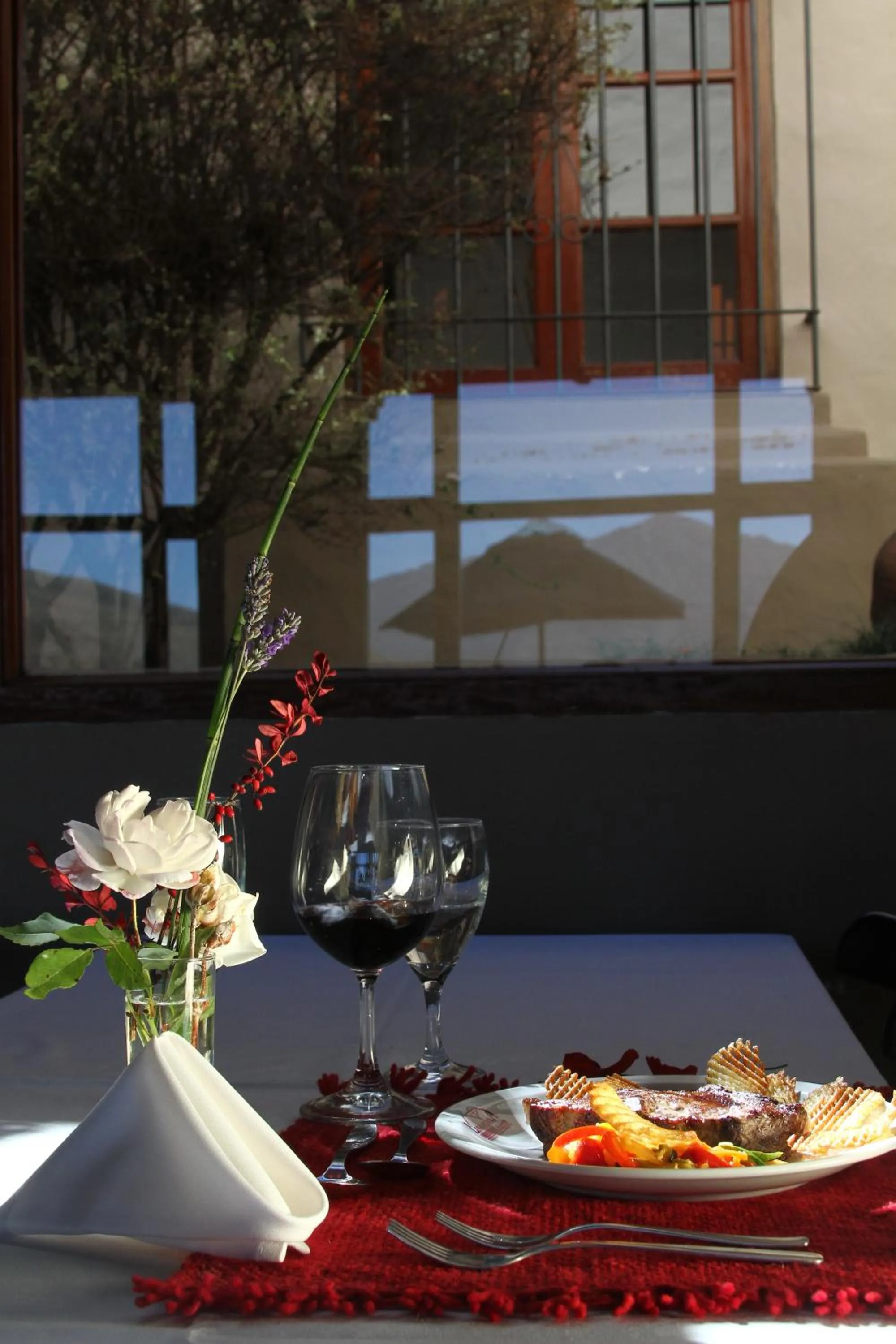 Restaurant/places to eat in Hostería Lunahuana