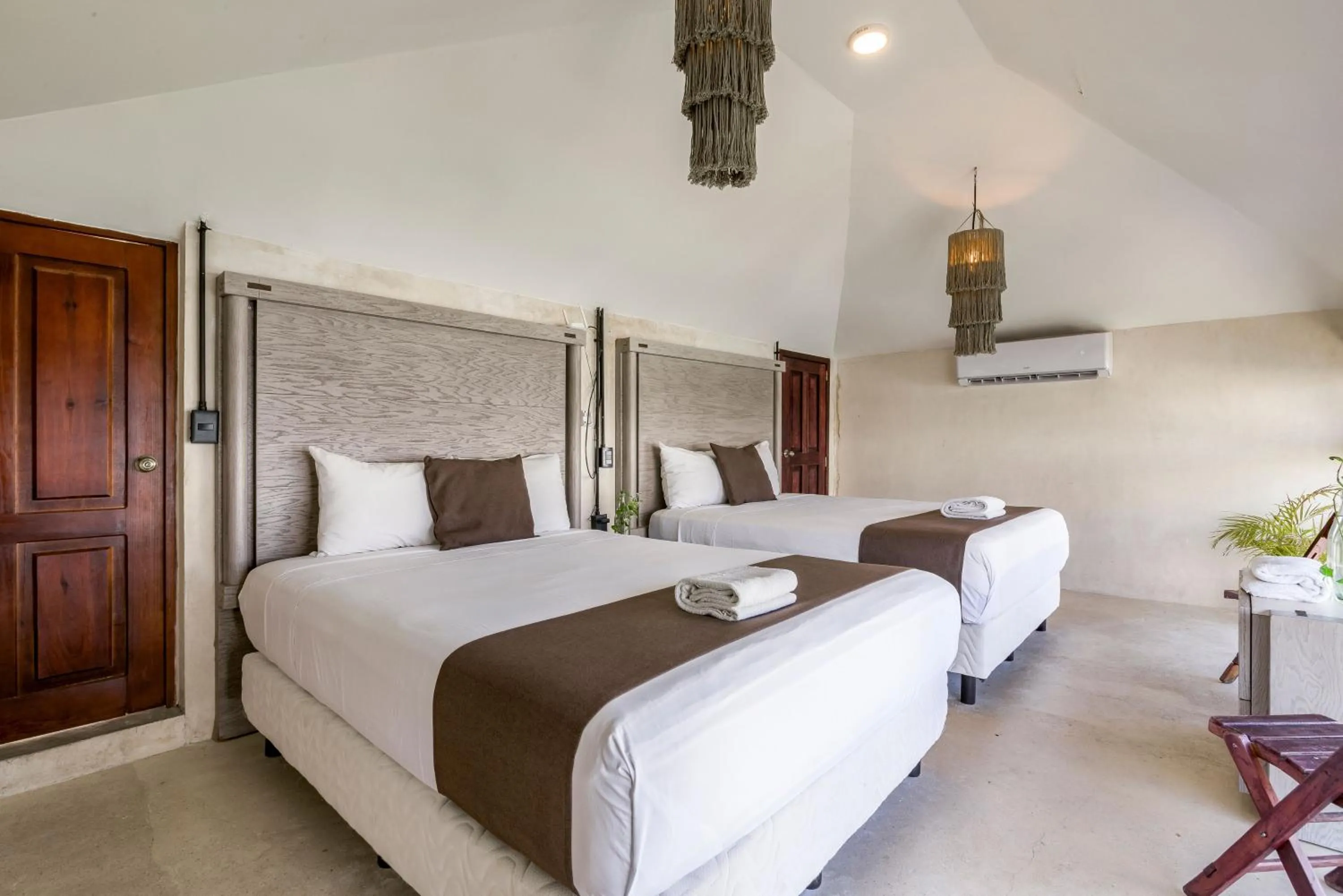 Bed in Hotel Banana Boutique & Spa - 5th Av Playa del Carmen