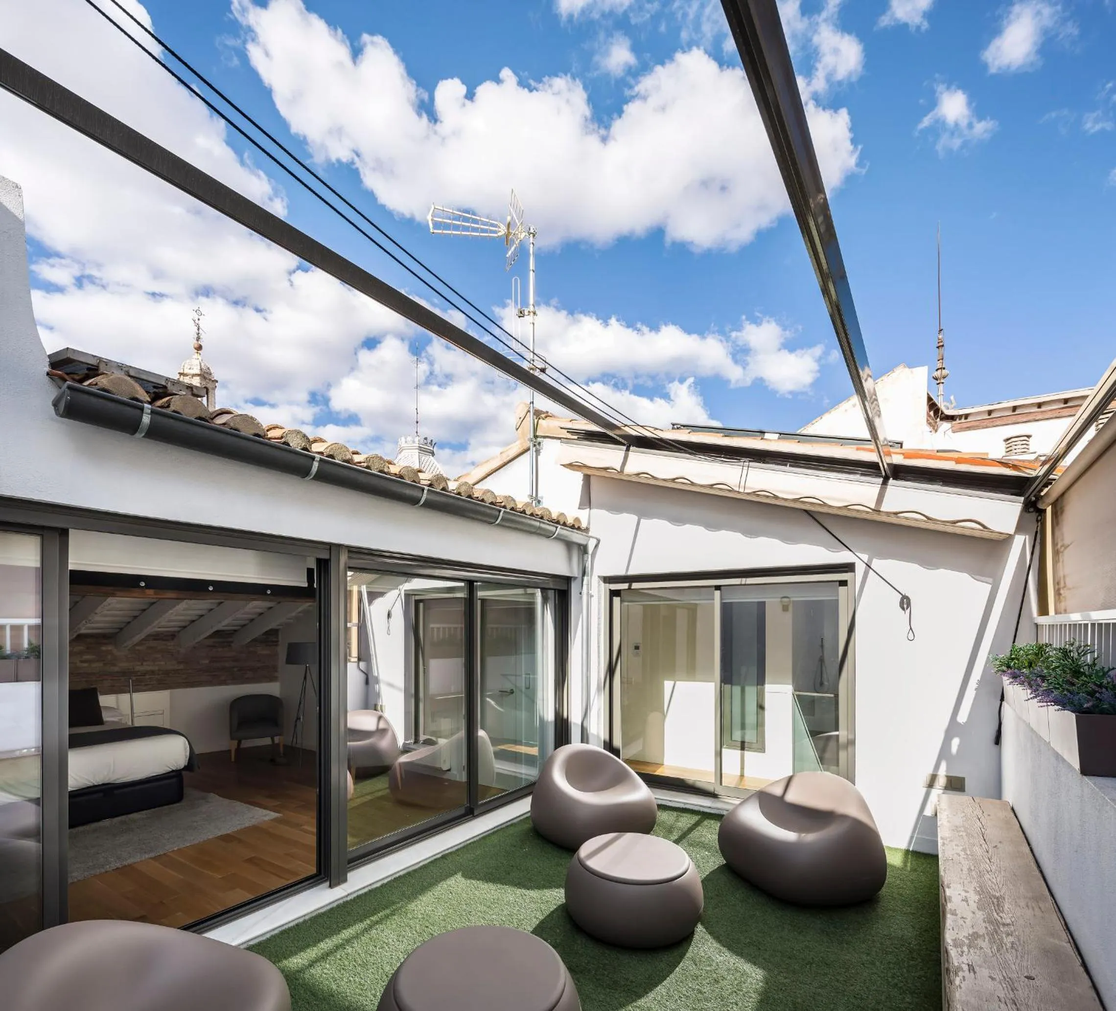 Balcony/Terrace in Mon Suites San Martin