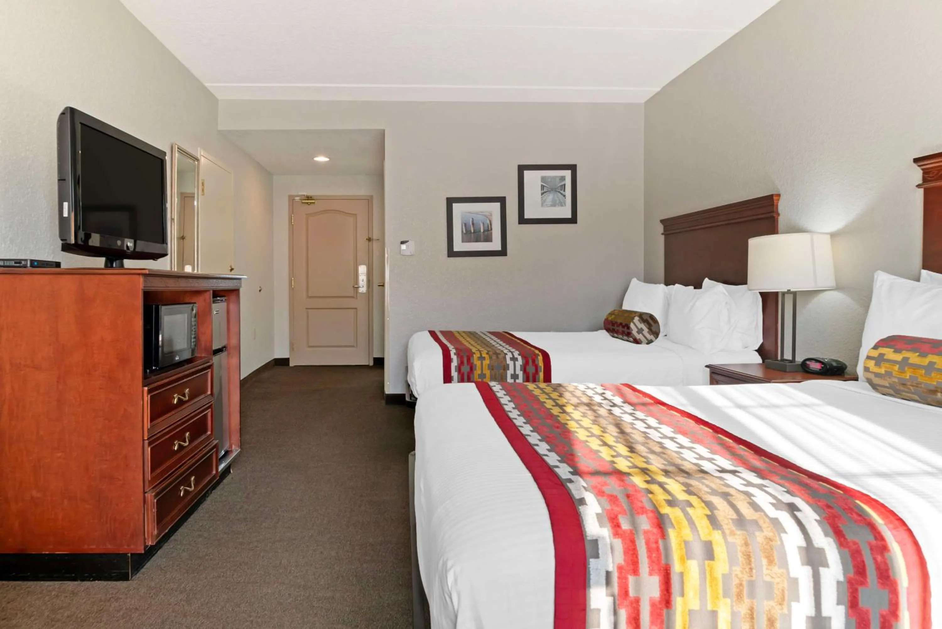 Bedroom, Bed in Best Western Executive Inn & Suites