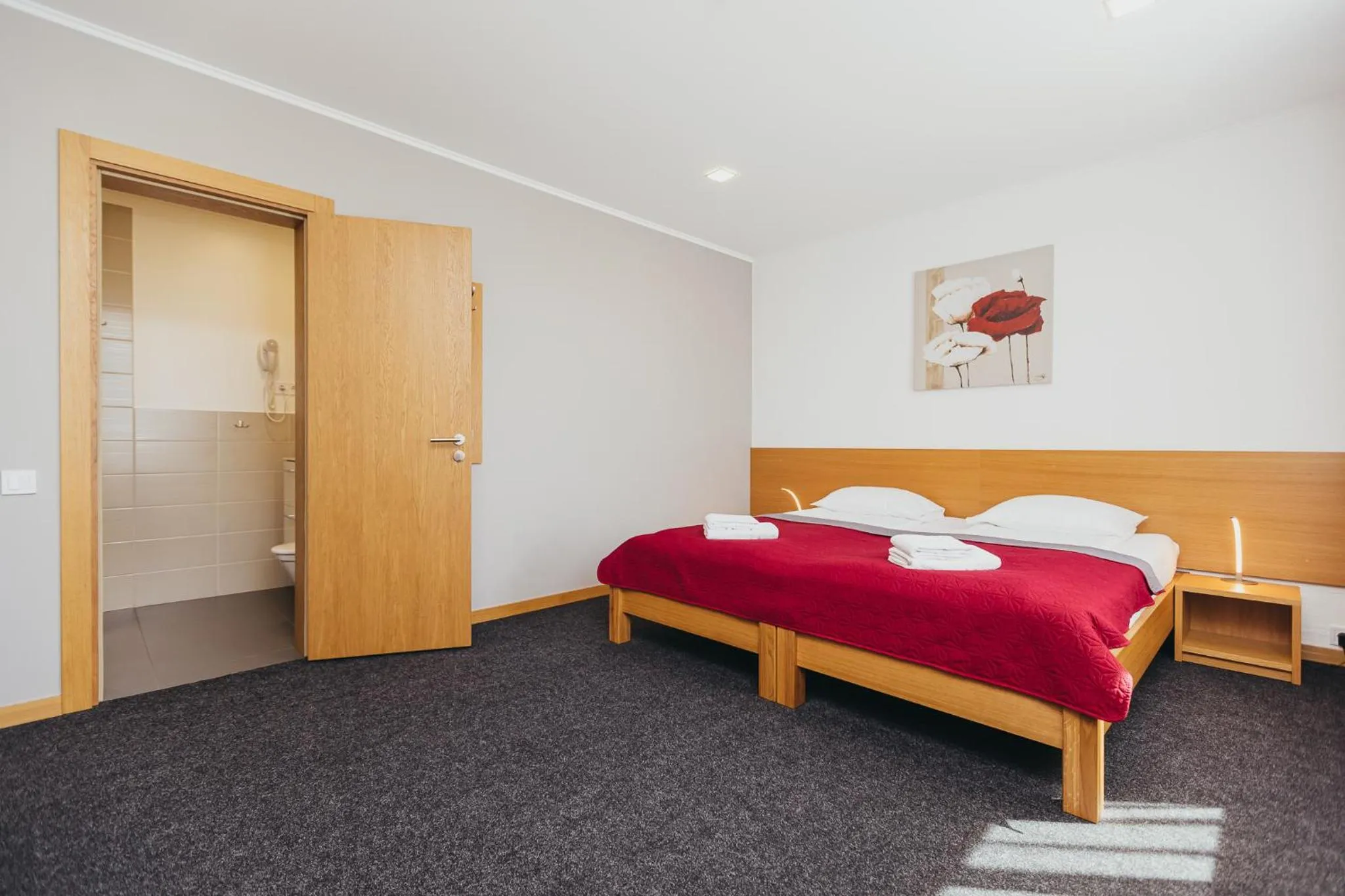 Photo of the whole room, Bed in Villa Vanilla