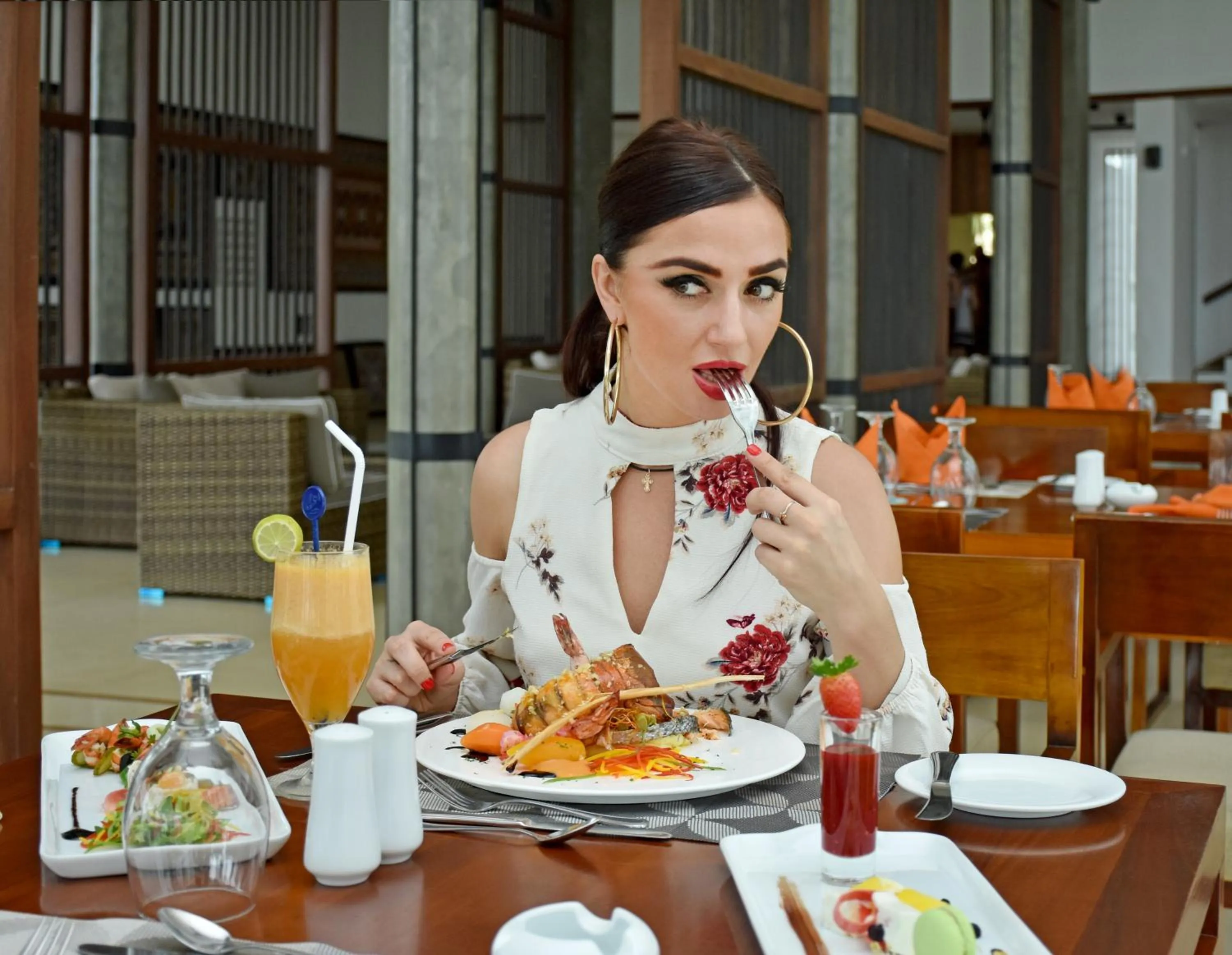 Restaurant/places to eat in Goldi Sands Hotel