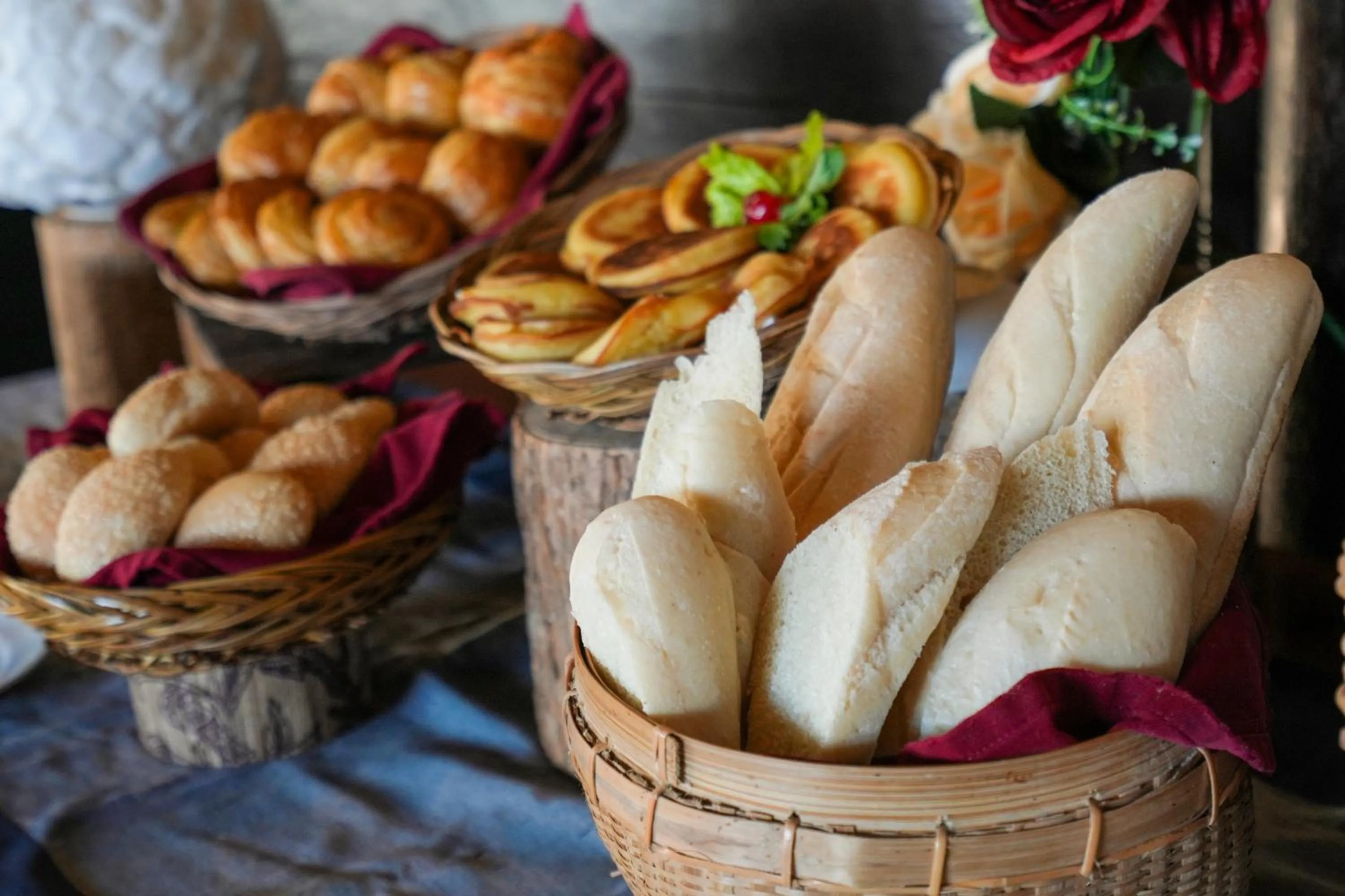 Food and drinks in Samawa Seaside Resort