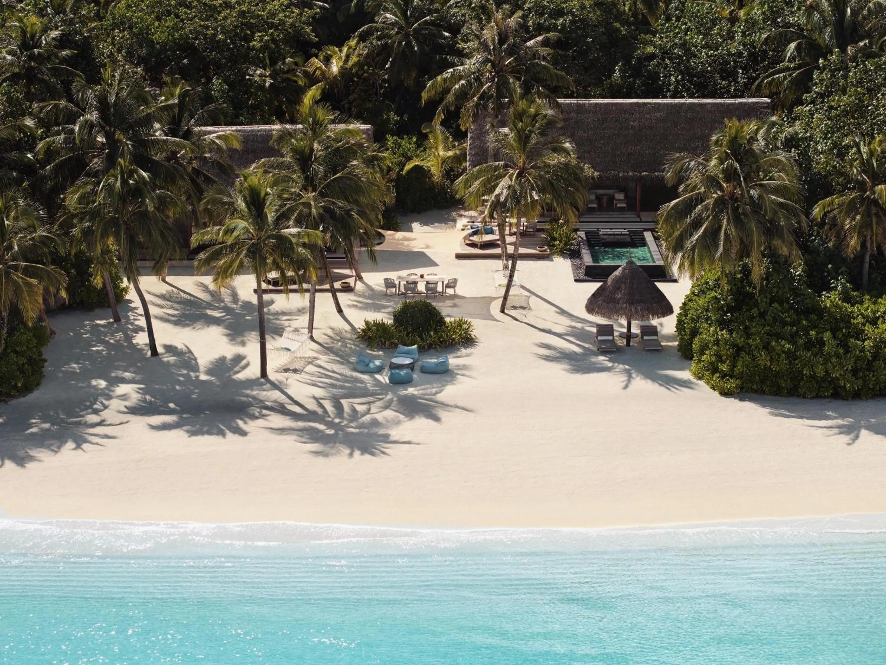 Photo of the whole room in One&Only Reethi Rah