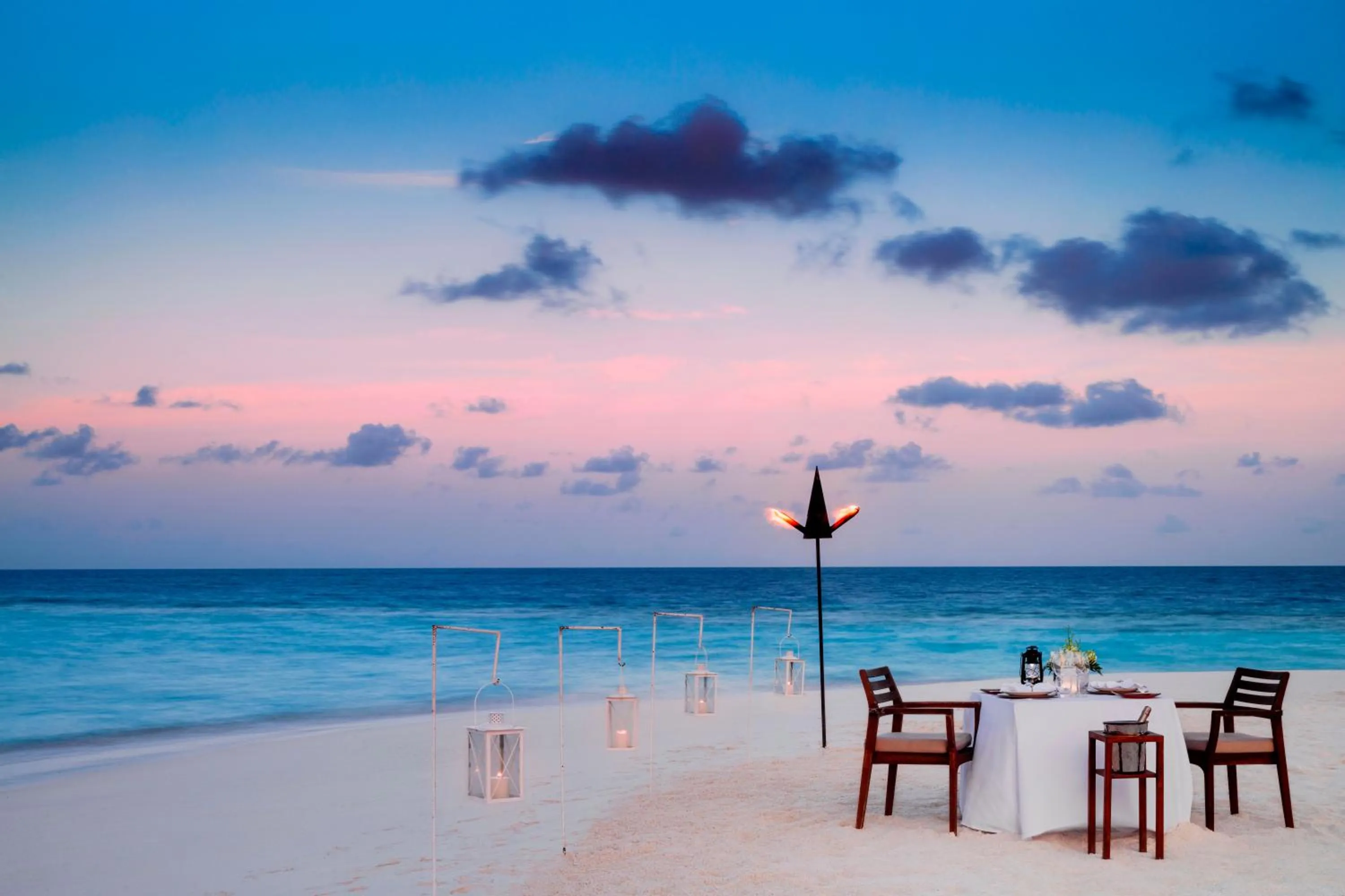 Restaurant/places to eat in One&Only Reethi Rah