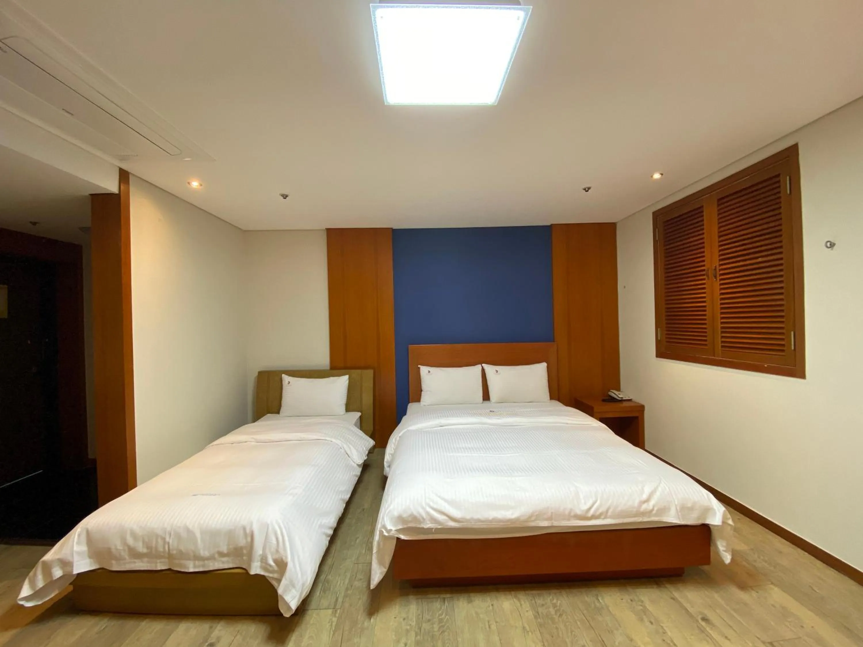 Bed in Benikea Daelim Hotel