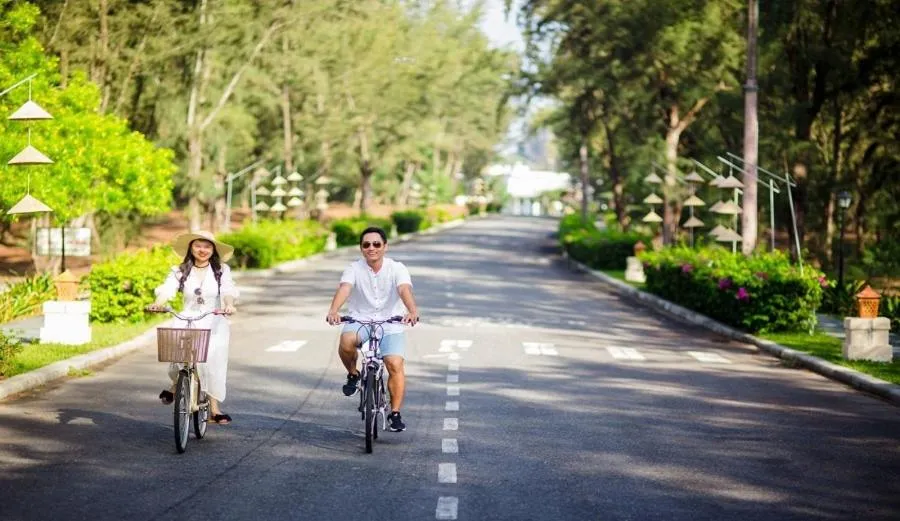 Cycling in Sandy Beach Non Nuoc Resort
