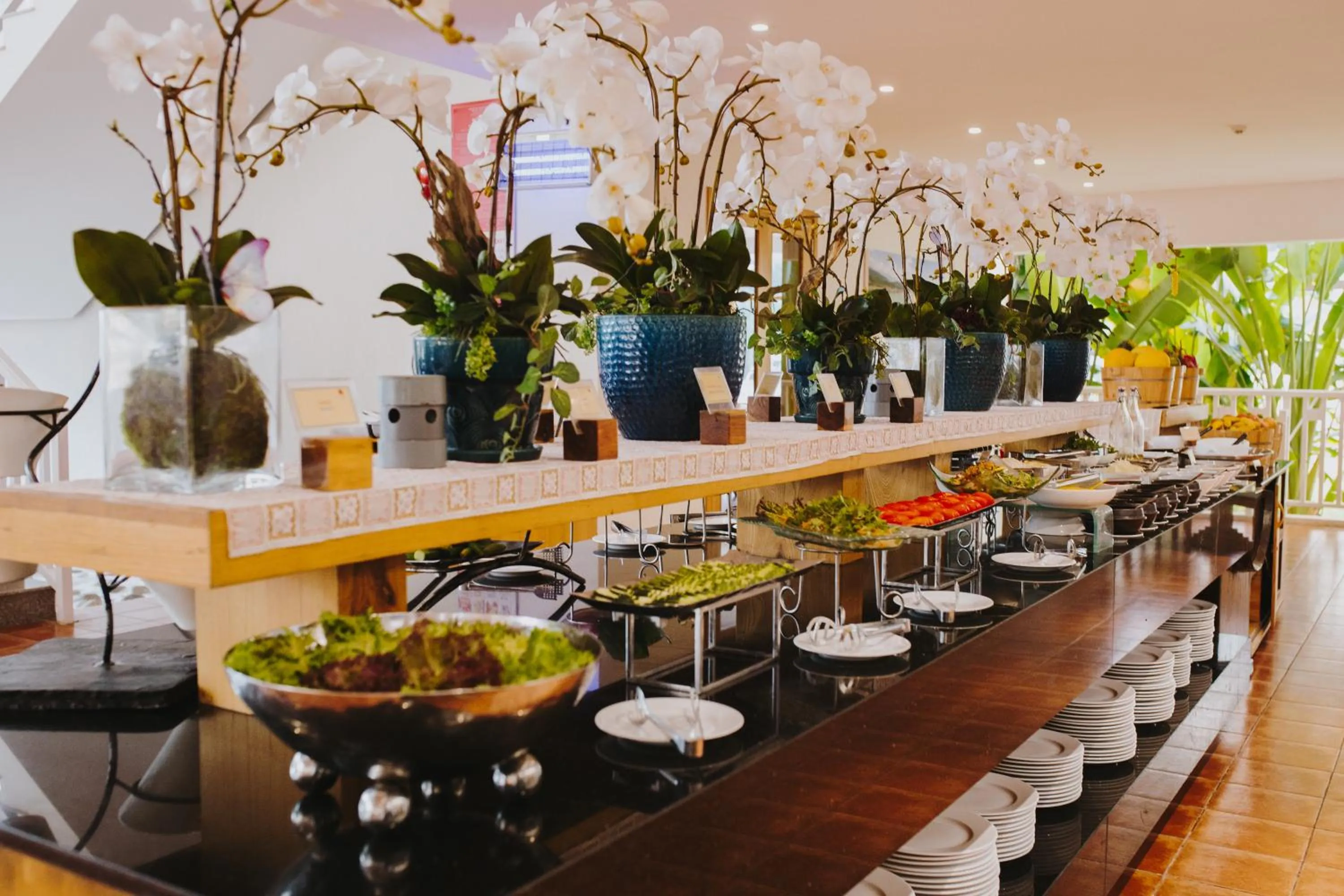 Restaurant/places to eat in Sandy Beach Non Nuoc Resort