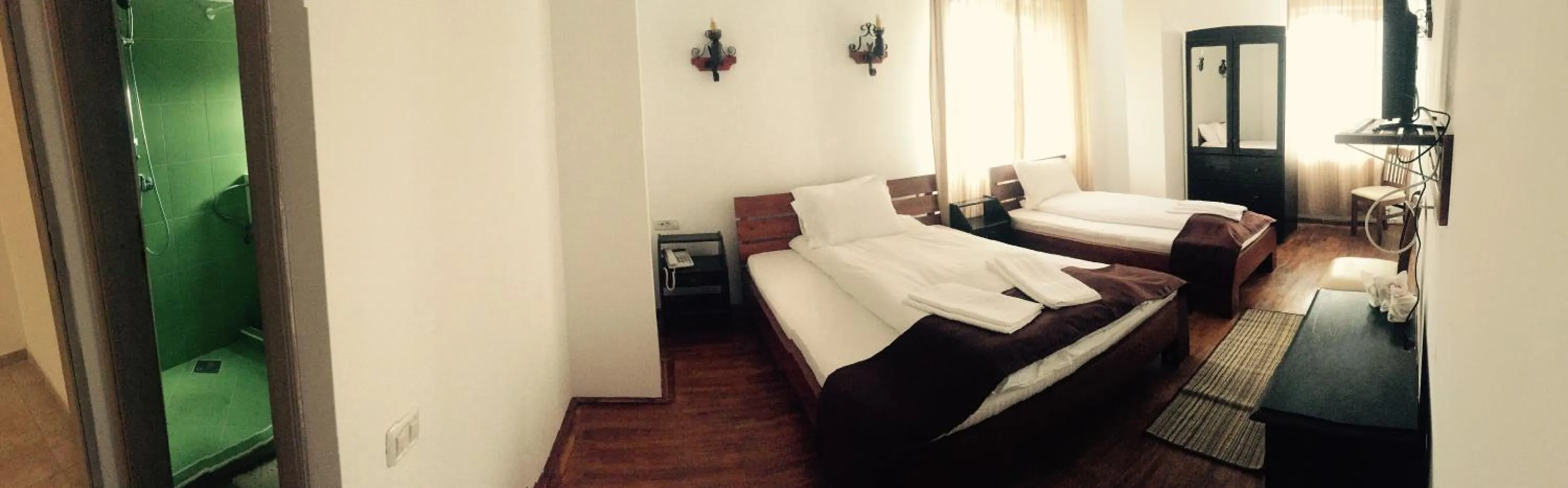 Bed in Hotel Casa Vlahilor