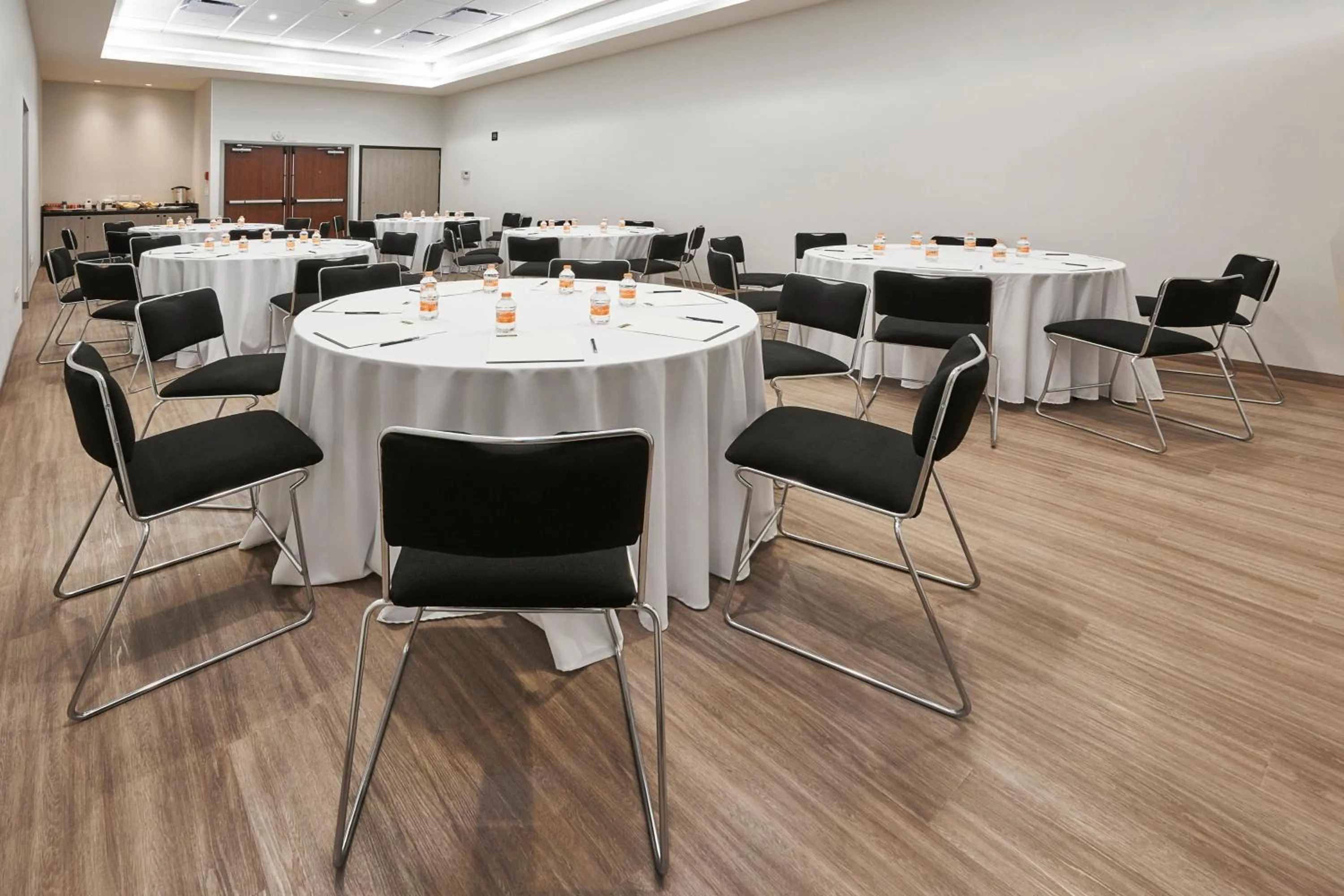 Meeting/conference room in City Express Junior by Marriott Leon Centro de Convenciones