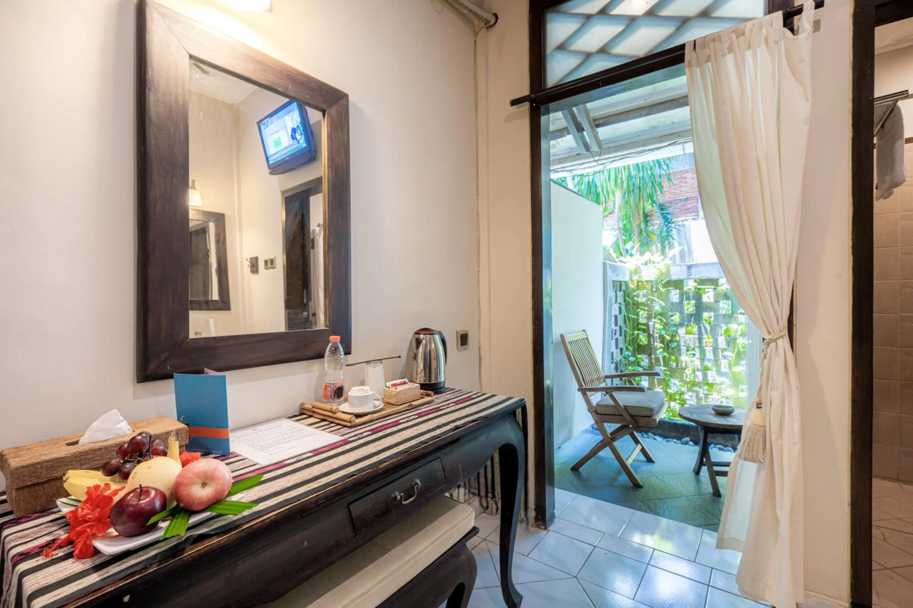 Balcony/Terrace in Samawa Transit Hotel