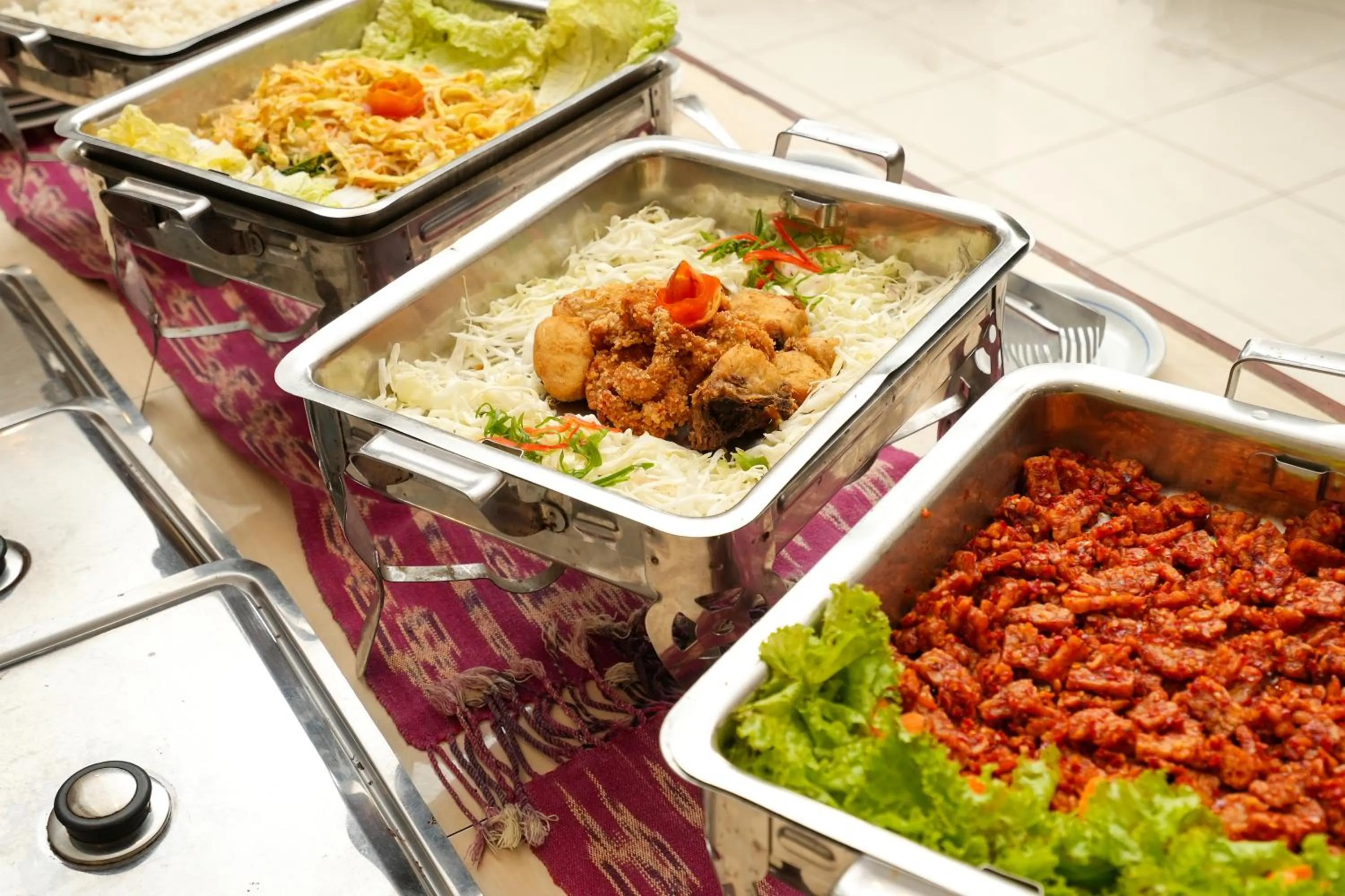 Buffet breakfast in Samawa Transit Hotel