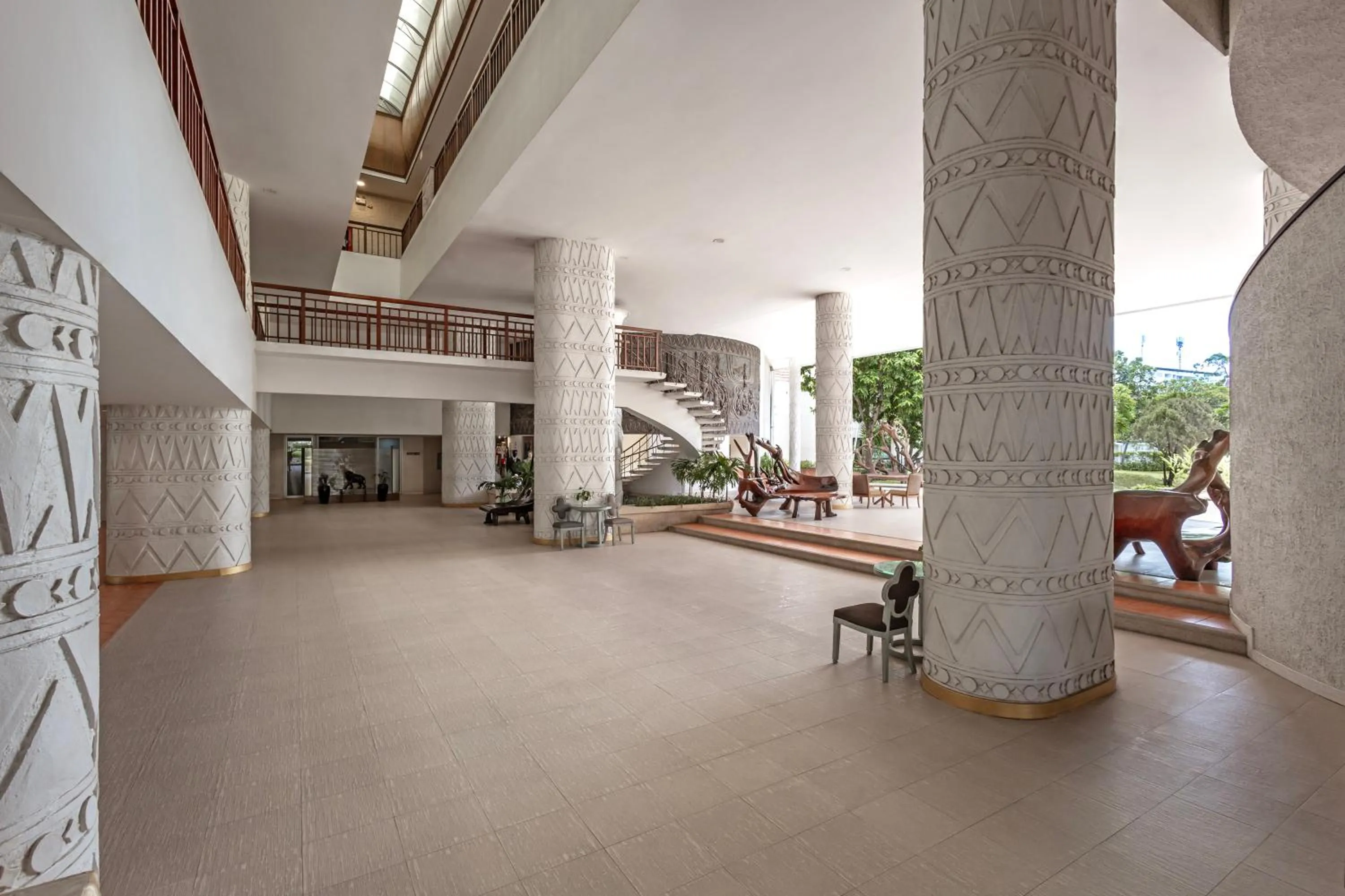Lobby or reception in Hotel Tropicana Pattaya
