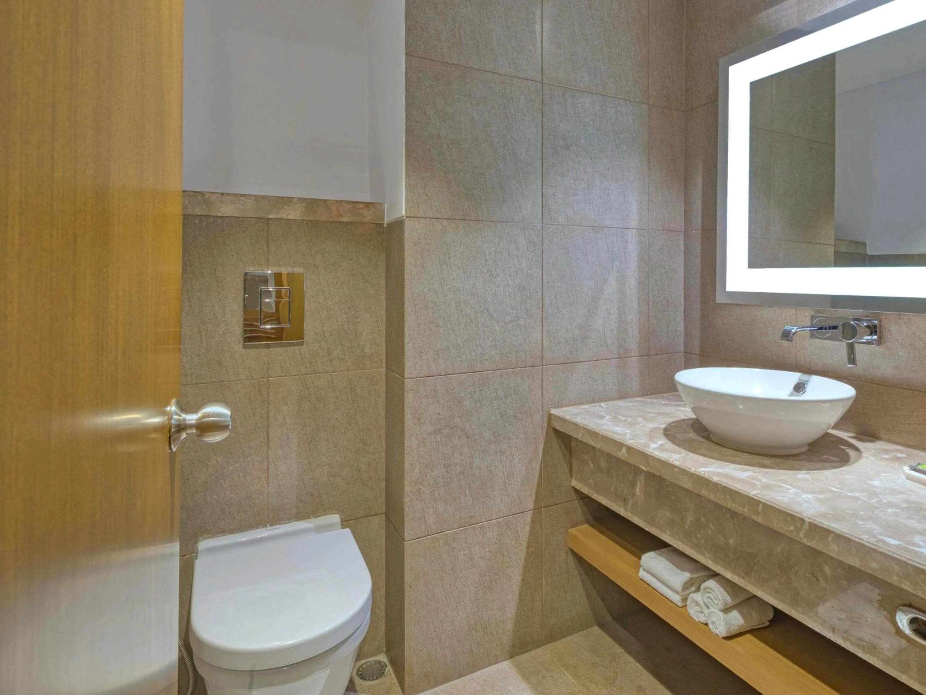 Bedroom in Novotel Bengaluru Outer Ring Road