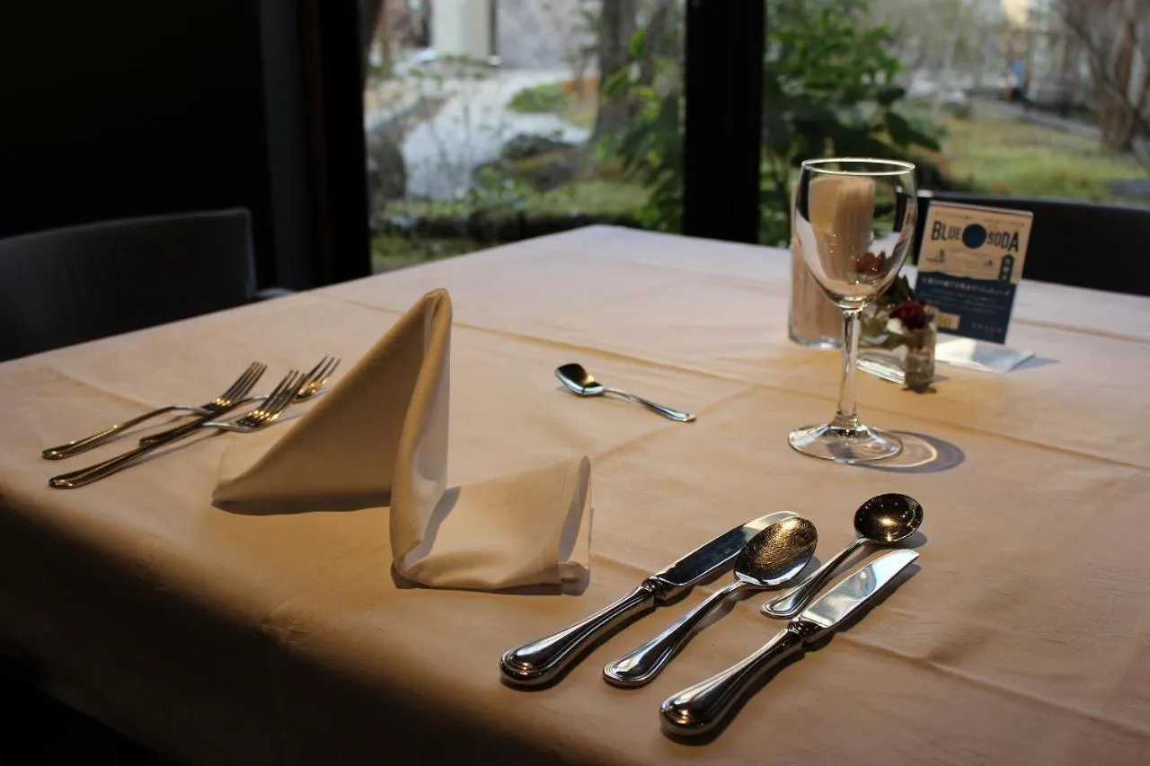 Restaurant/Places to Eat in Qraud