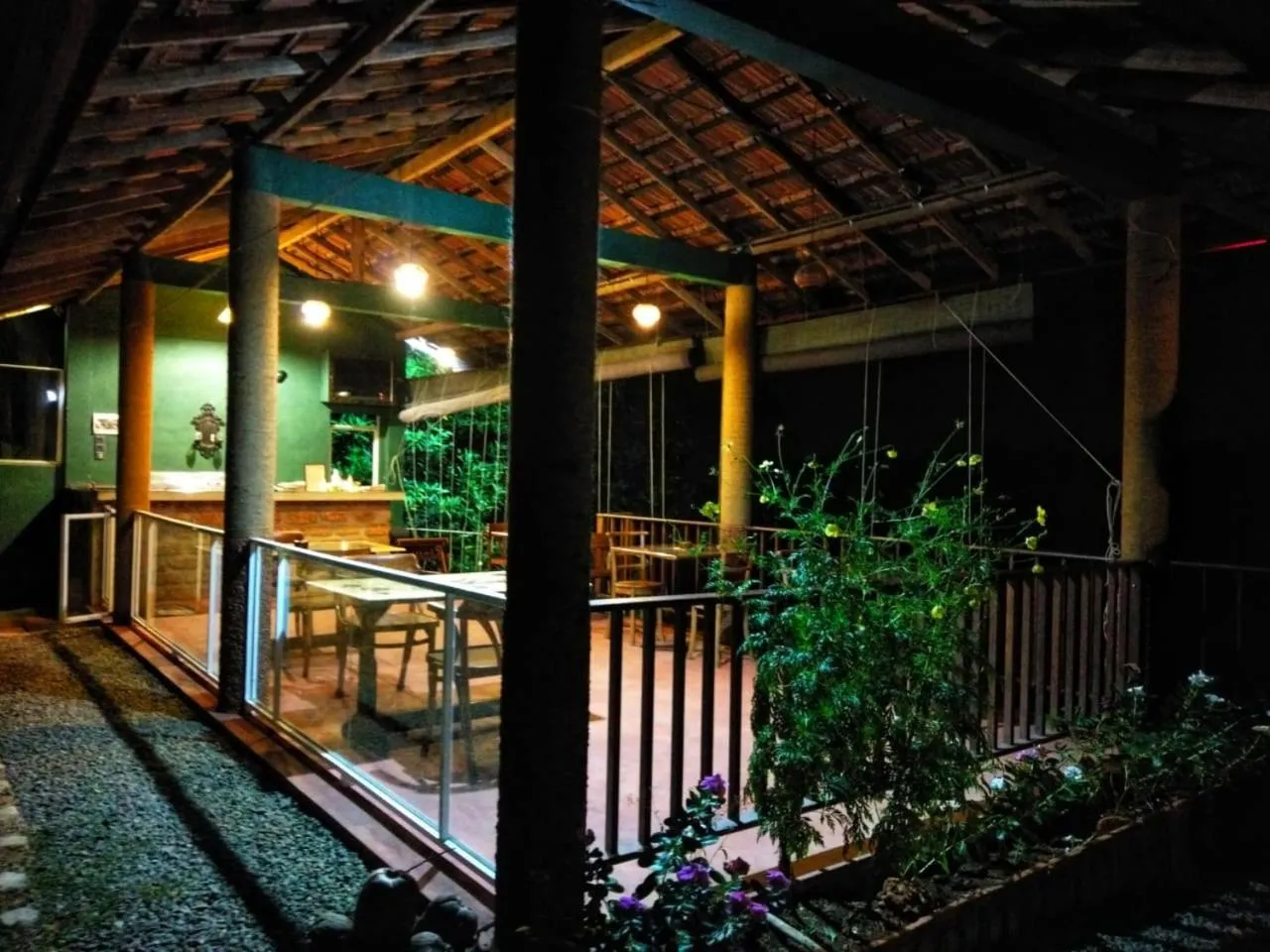 Food and drinks in Selavi Resort Bentota