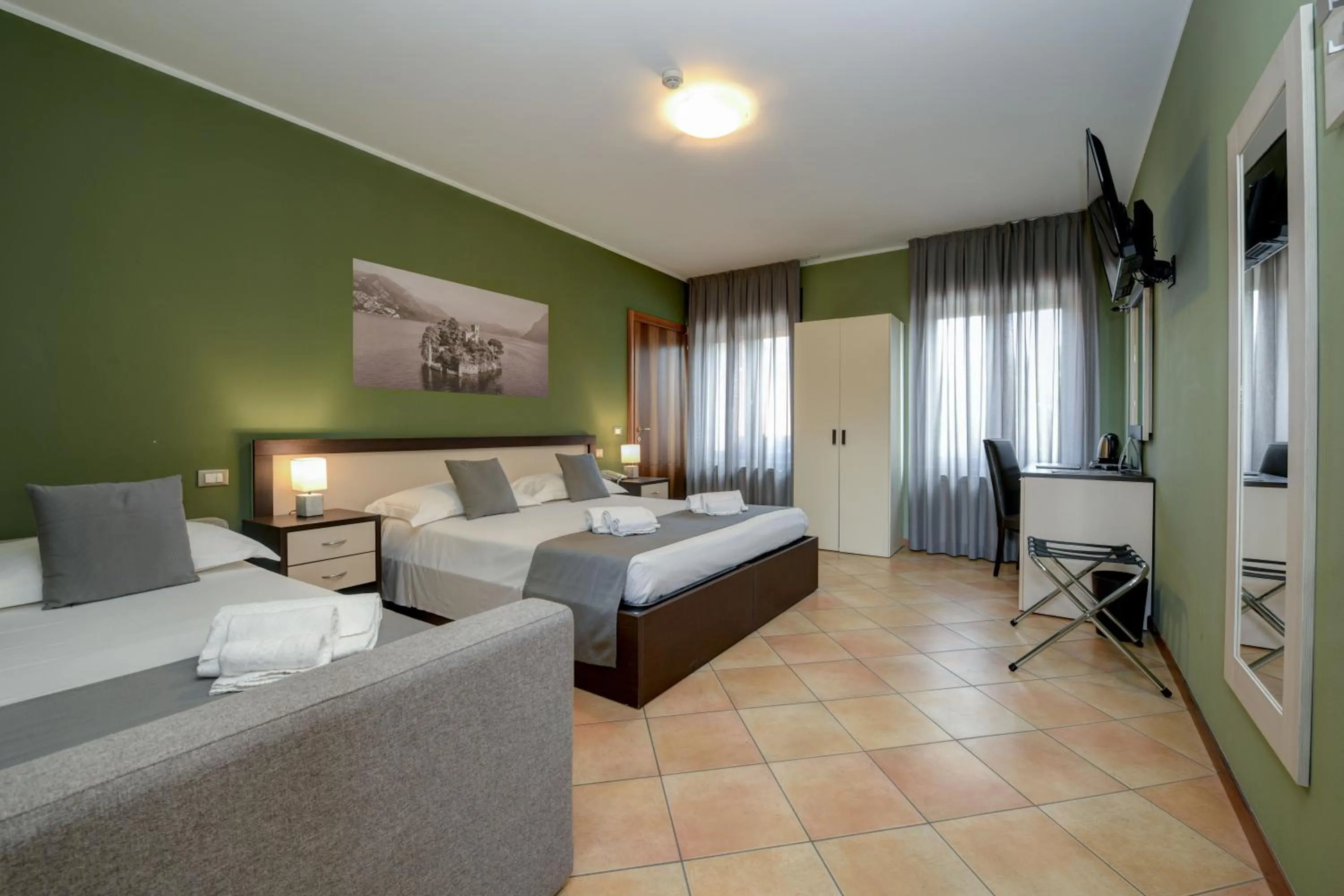 Photo of the whole room, Bed in Albergo Locanda Primavera