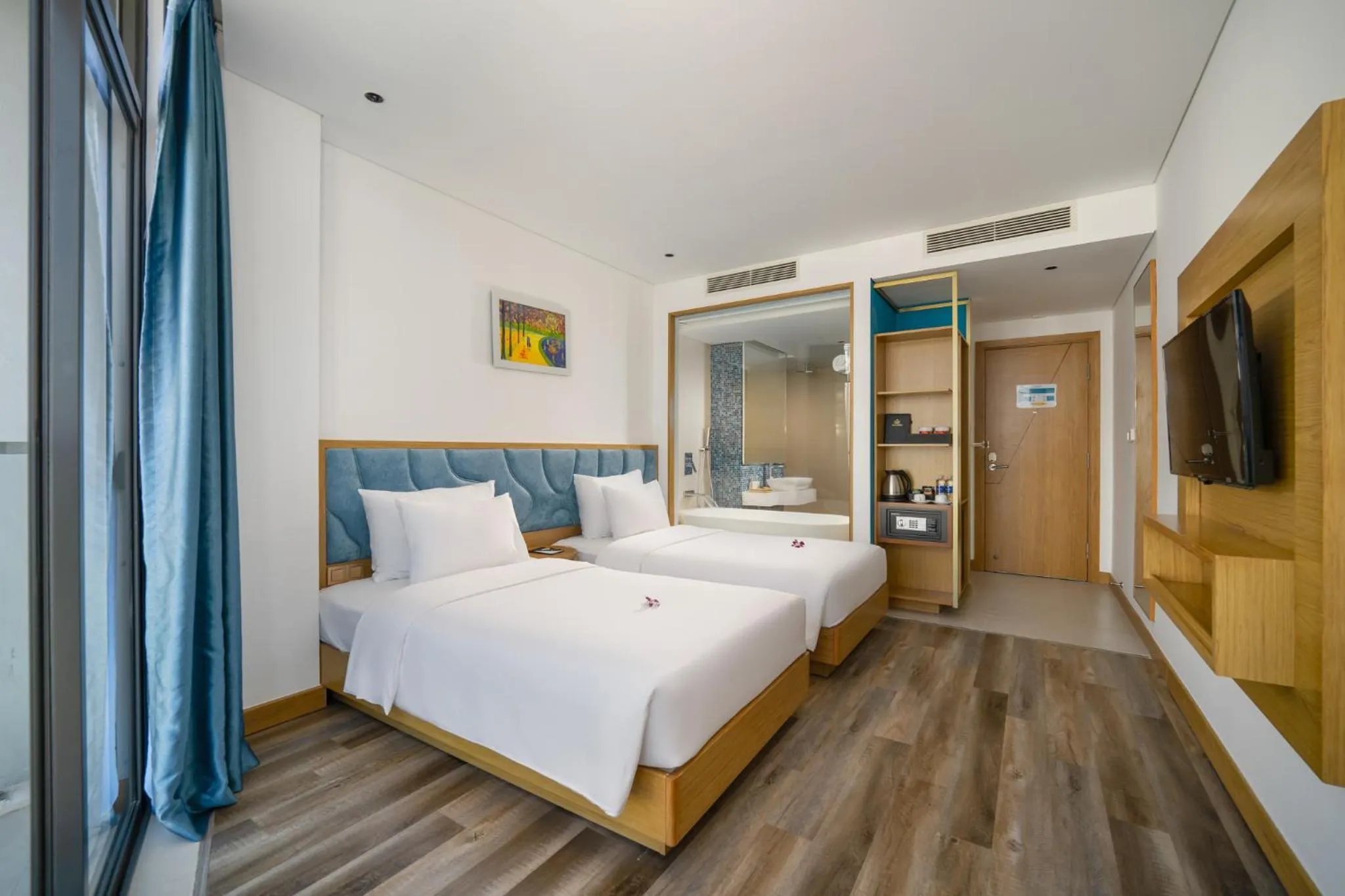 Bedroom, Bed in San Marino Boutique Danang - 10 mins to Dragon Bridge & 15 mins to My Khe Beach