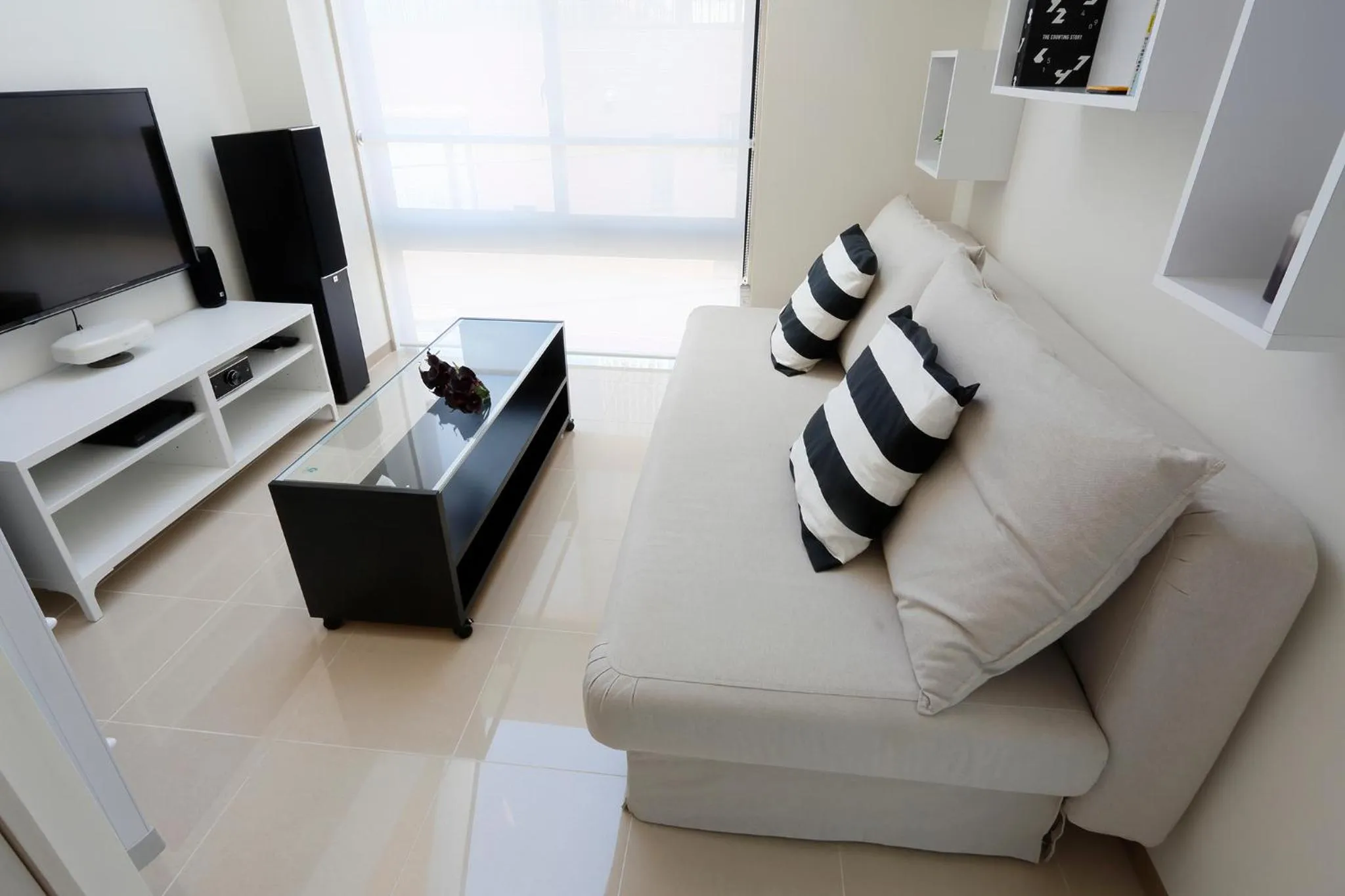 TV and multimedia in La Krasse Sumida