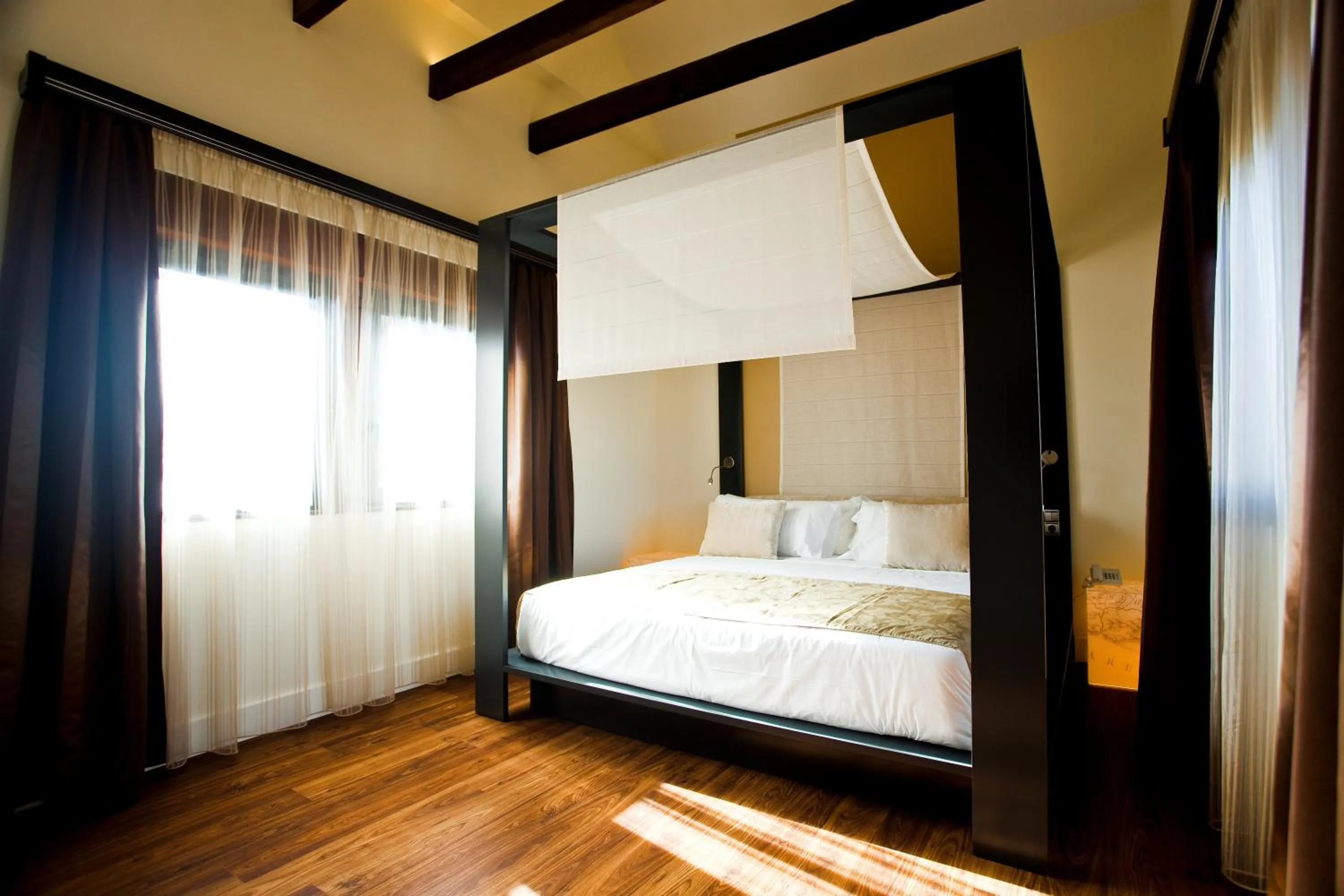 Bed in Hotel & Winery Señorío de Nevada