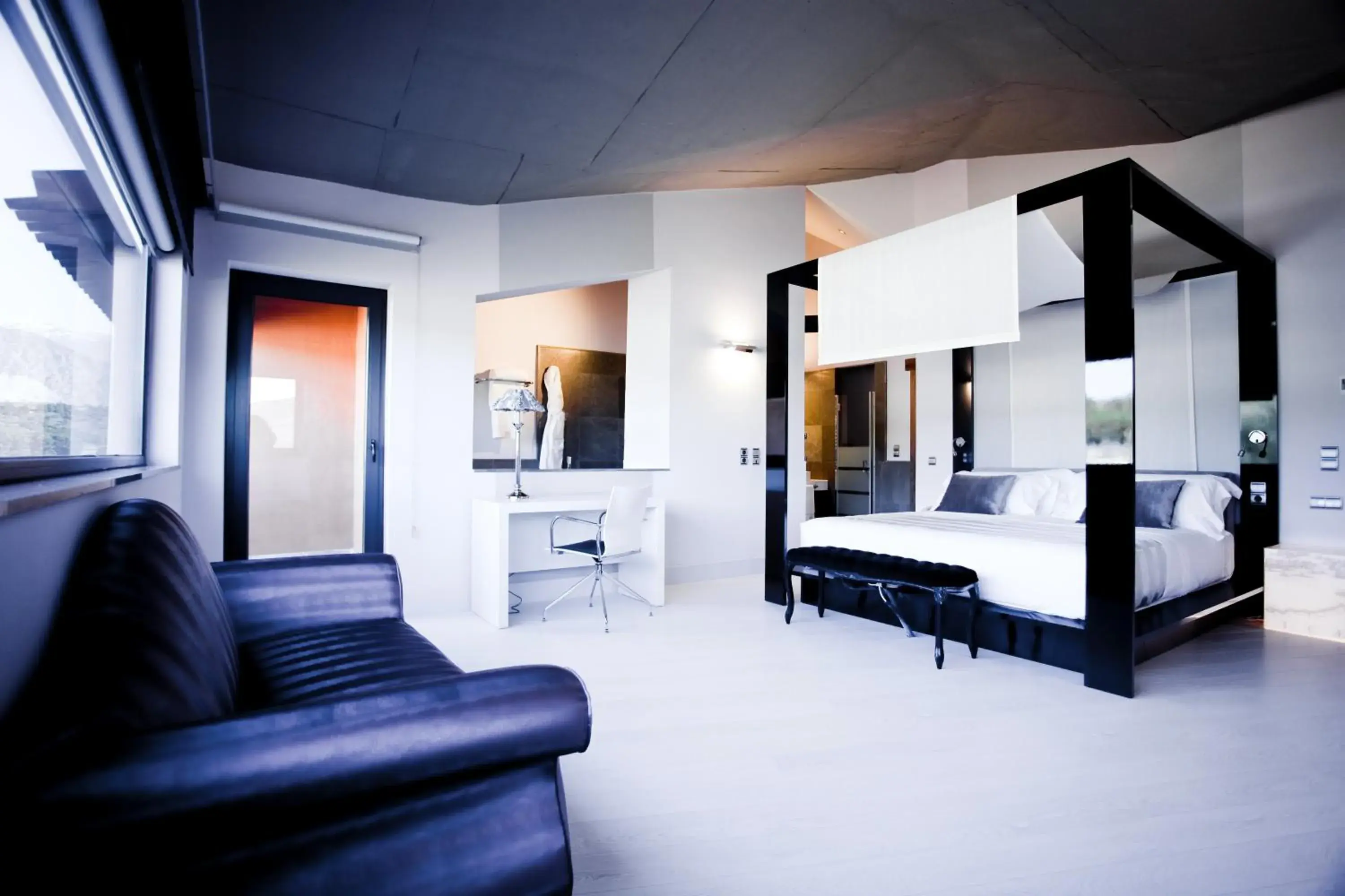 Junior Suite in Hotel & Winery Señorío de Nevada Junior Suite in Hotel & Winery Señorío de Nevada