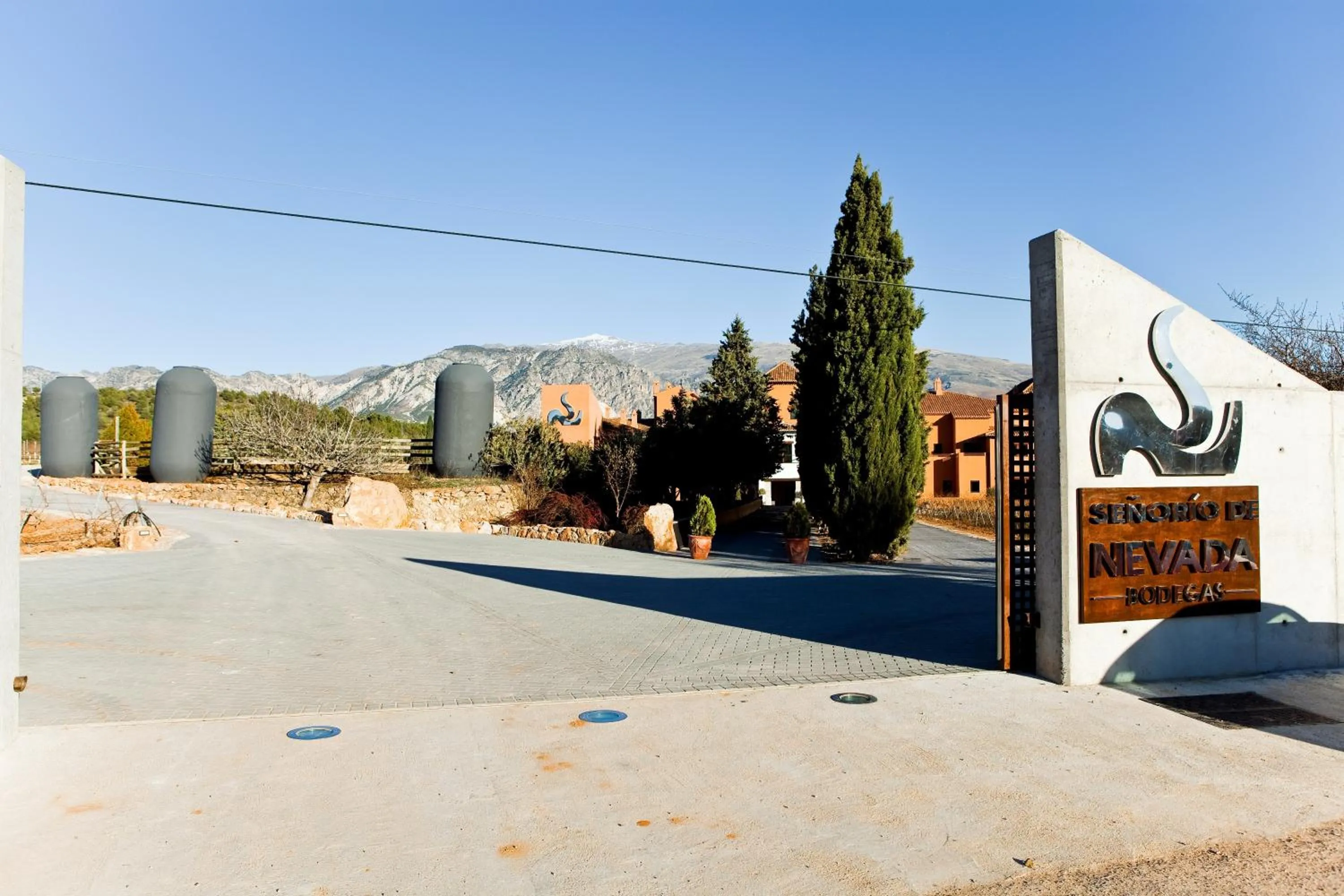 Facade/entrance in Hotel & Winery Señorío de Nevada
