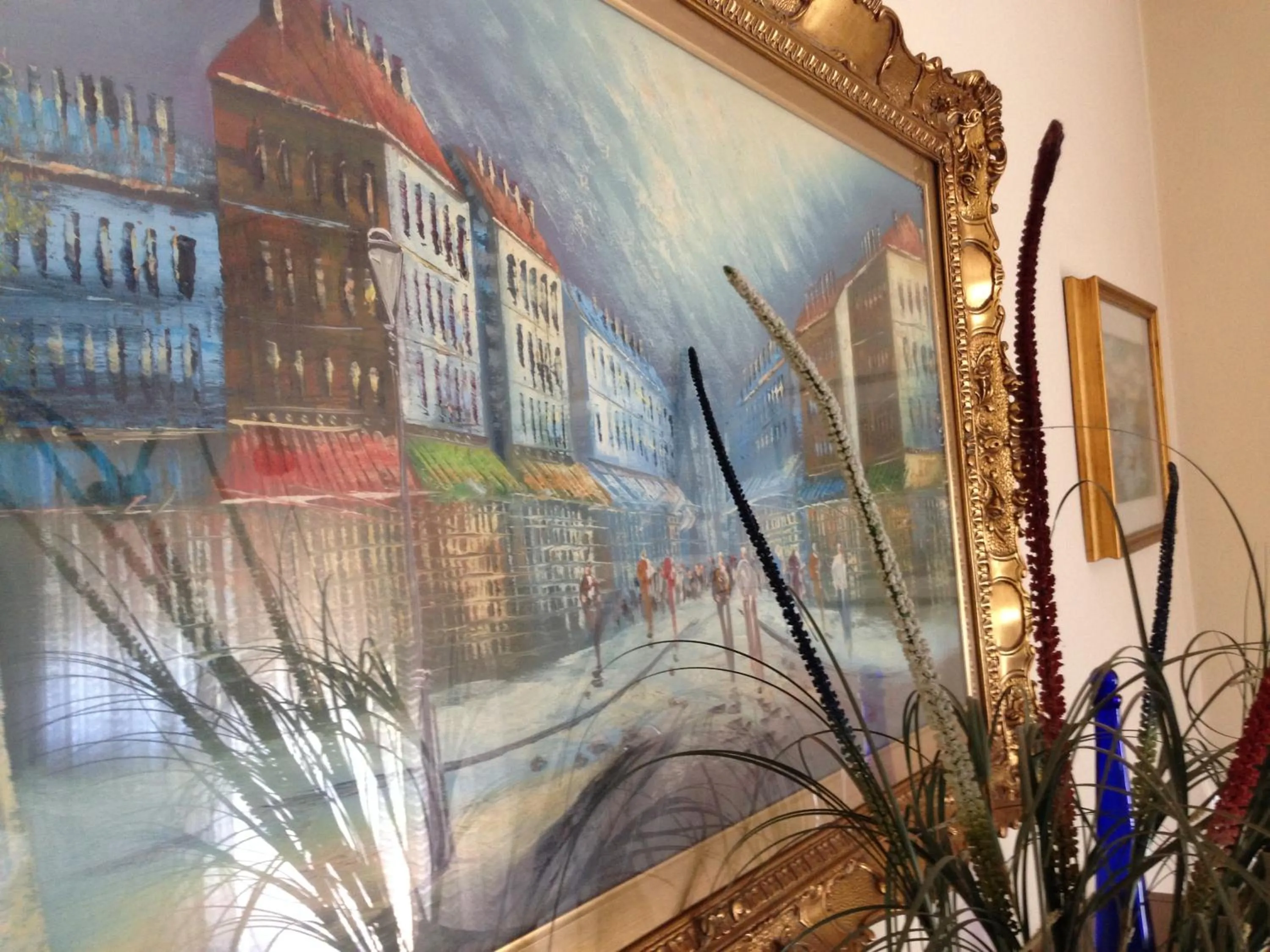 Decorative detail in B&B Daniel