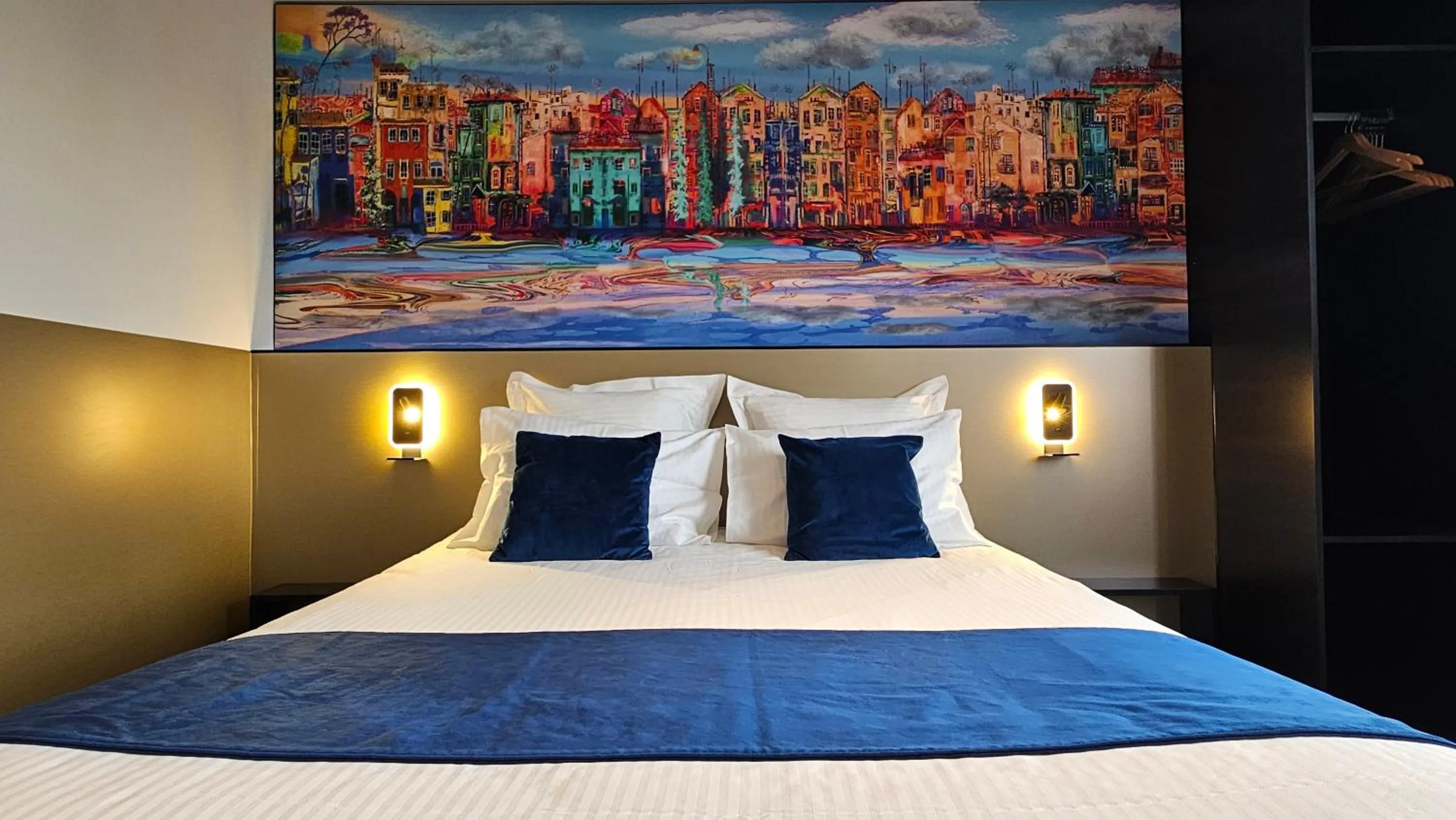 Bed in Elberg Hotel & Apartments